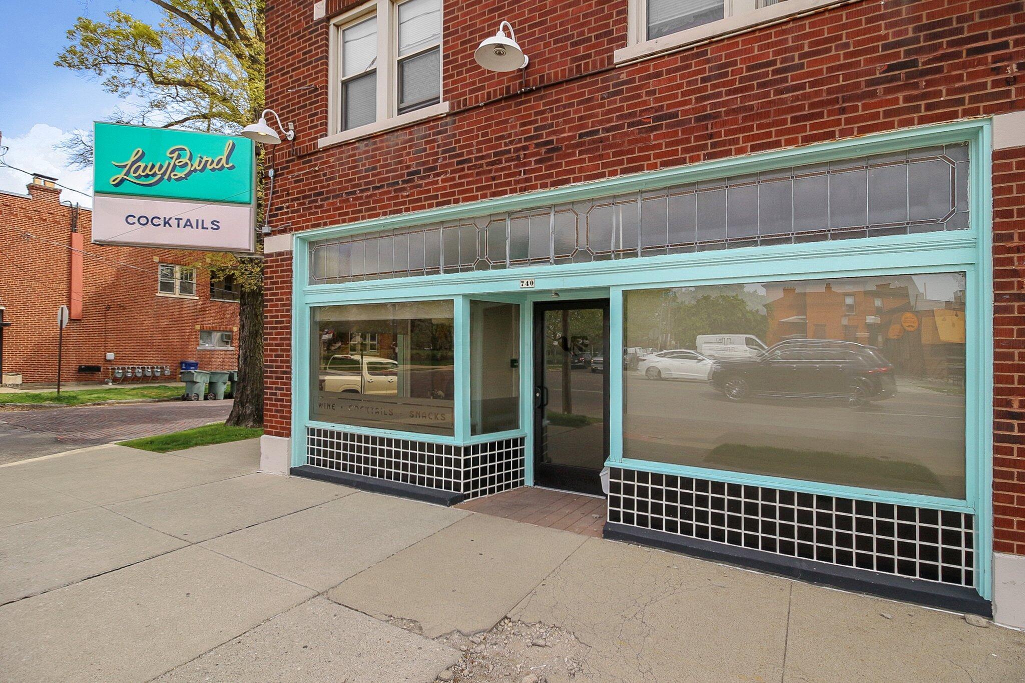 40 W Hoster Street