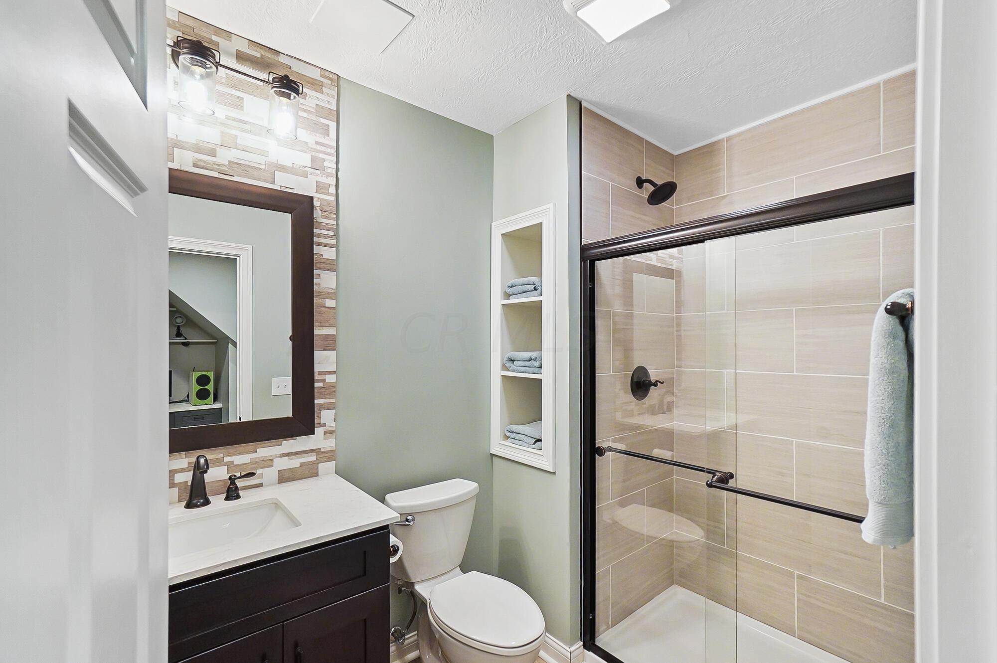 7744 Heatherwood Lane