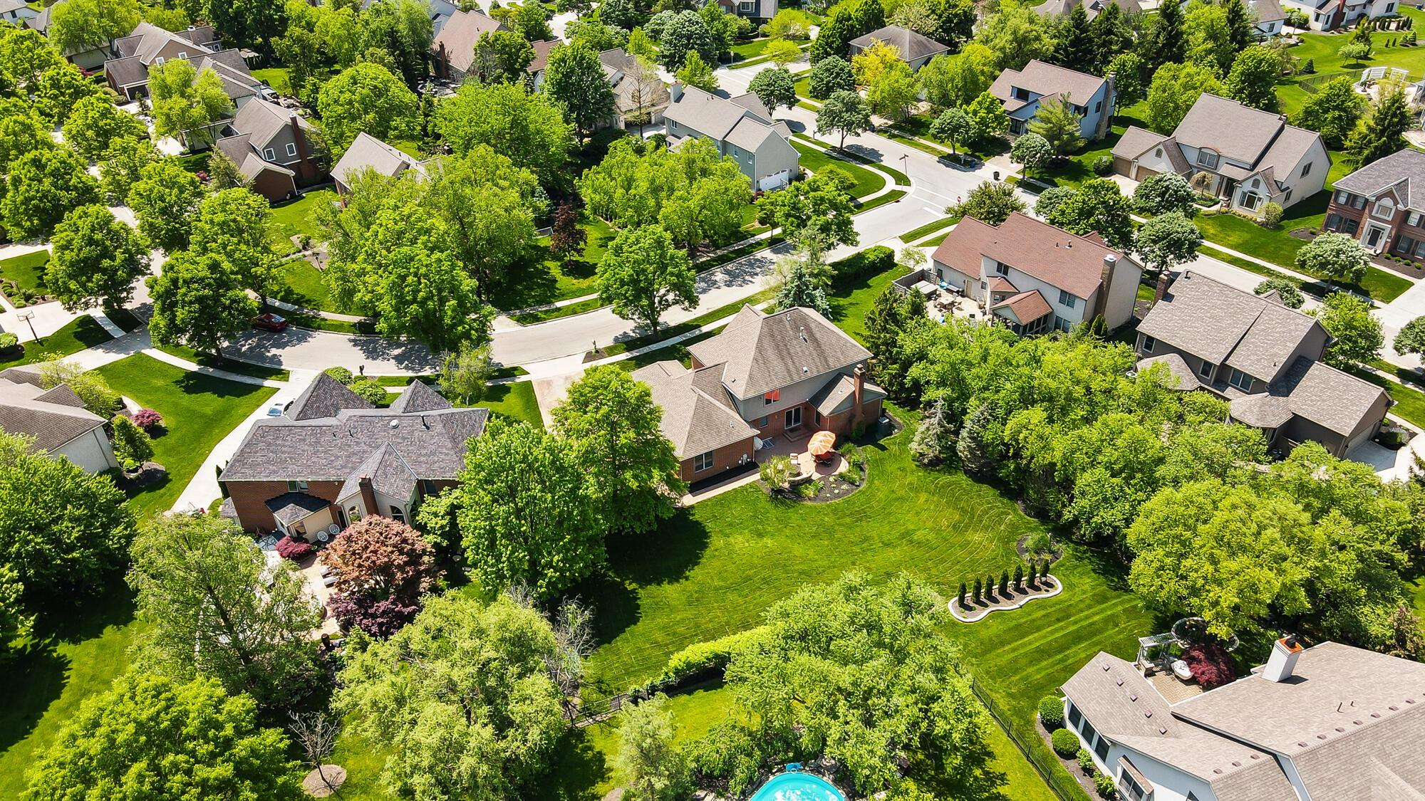 7744 Heatherwood Lane