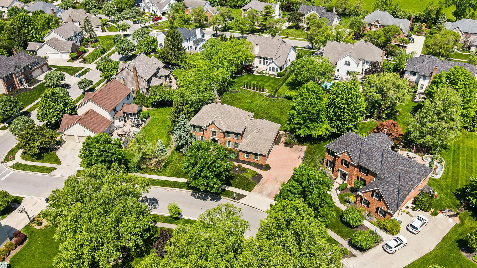 7744 Heatherwood Lane