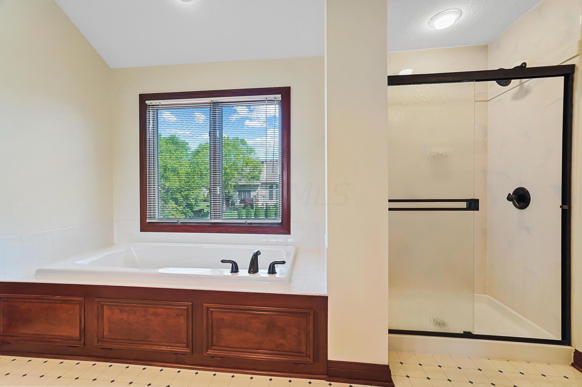 7744 Heatherwood Lane