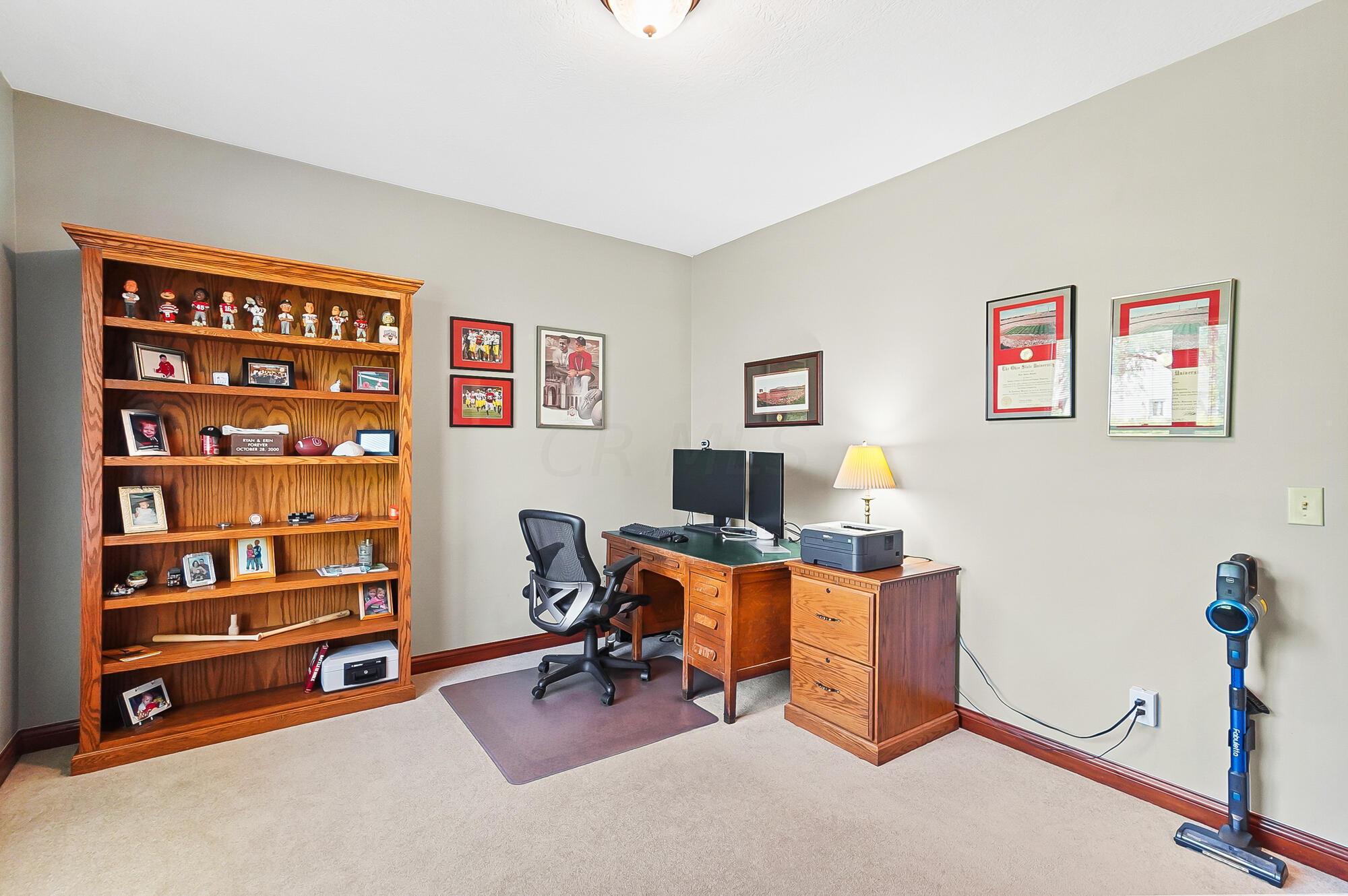 7744 Heatherwood Lane