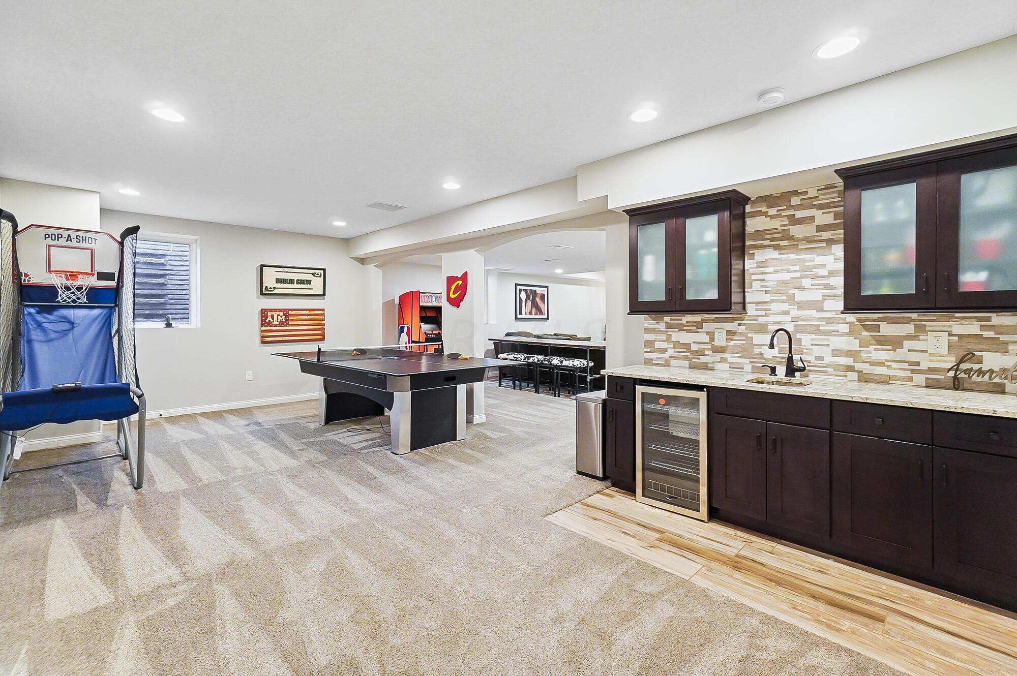 7744 Heatherwood Lane