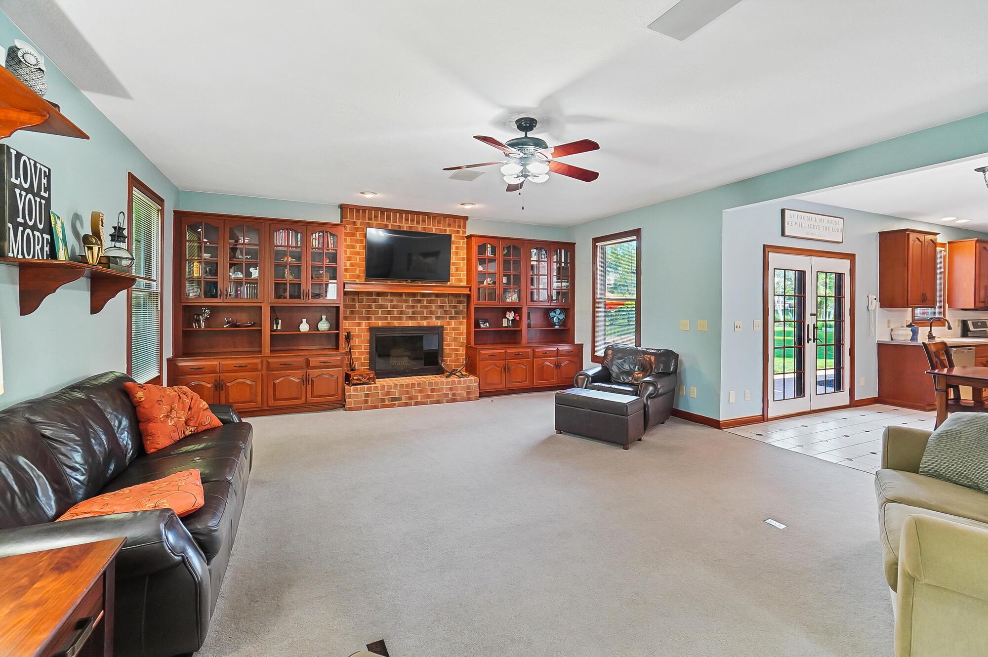 7744 Heatherwood Lane
