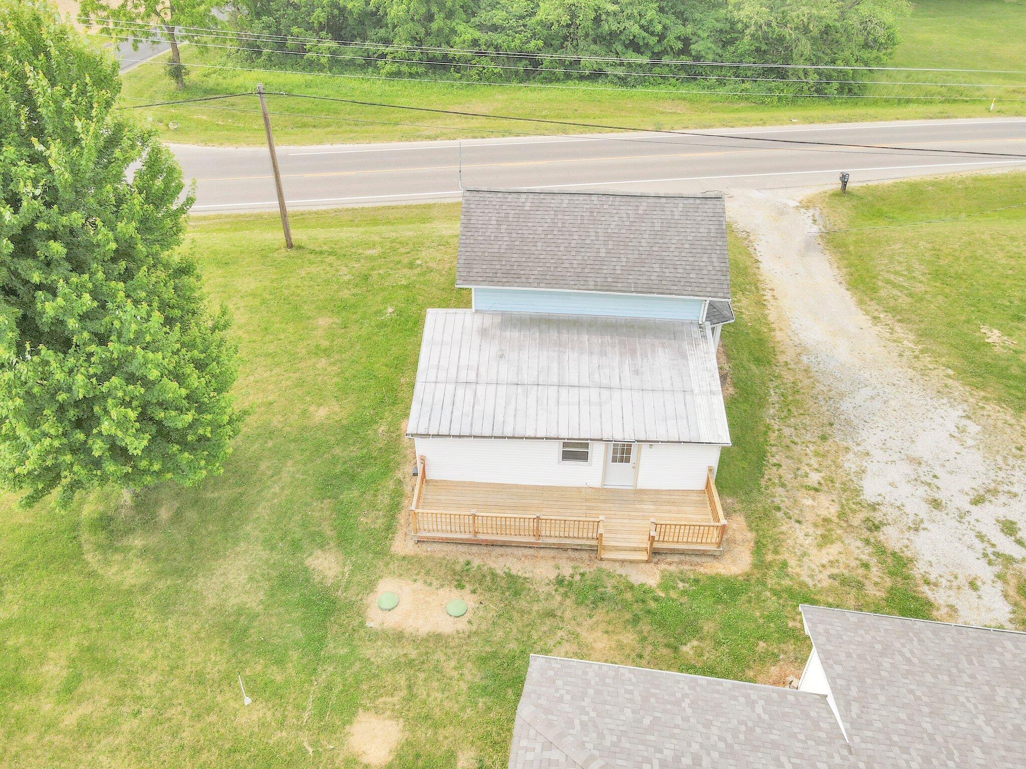 8472 US Highway 22