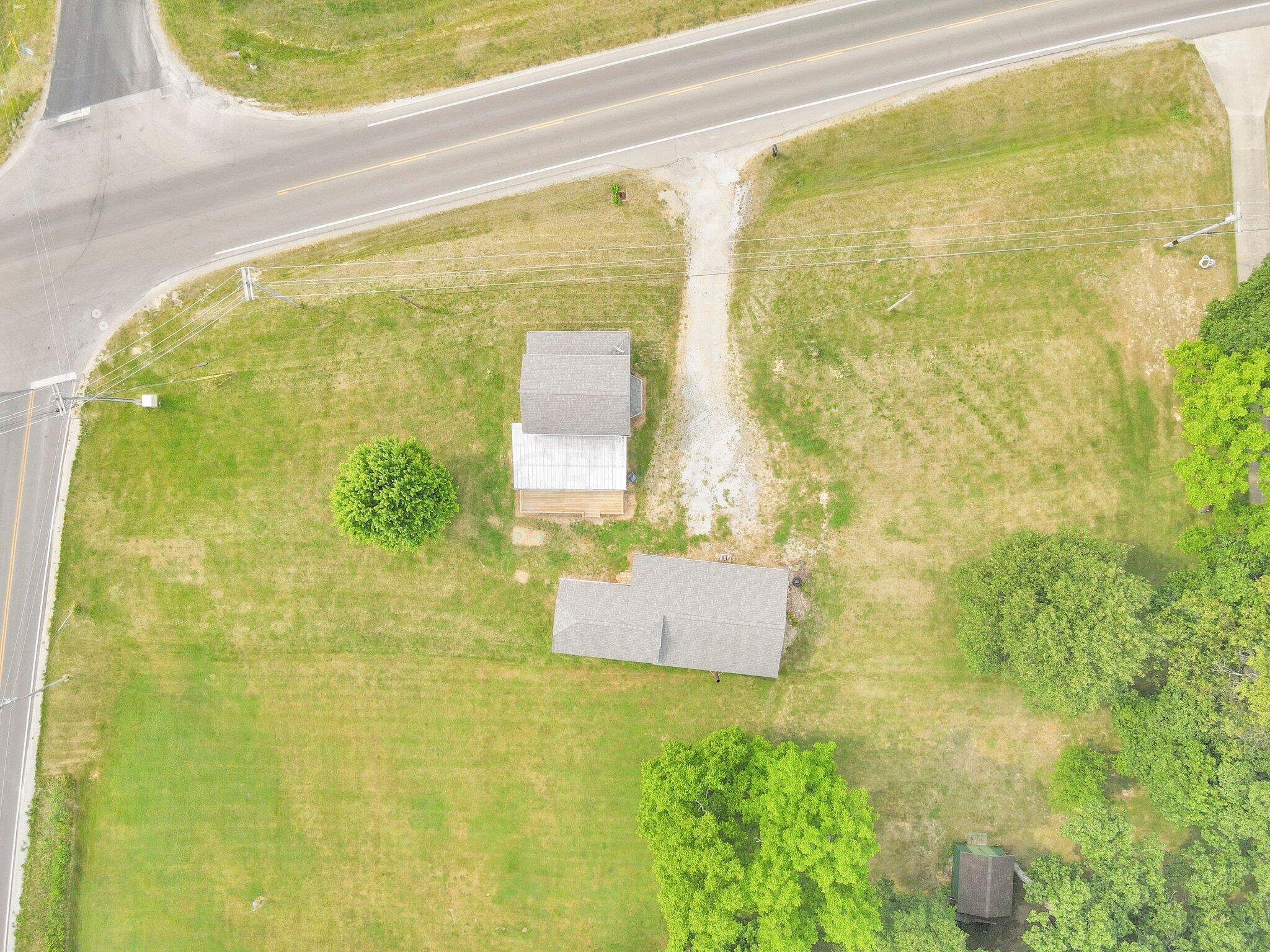 8472 US Highway 22