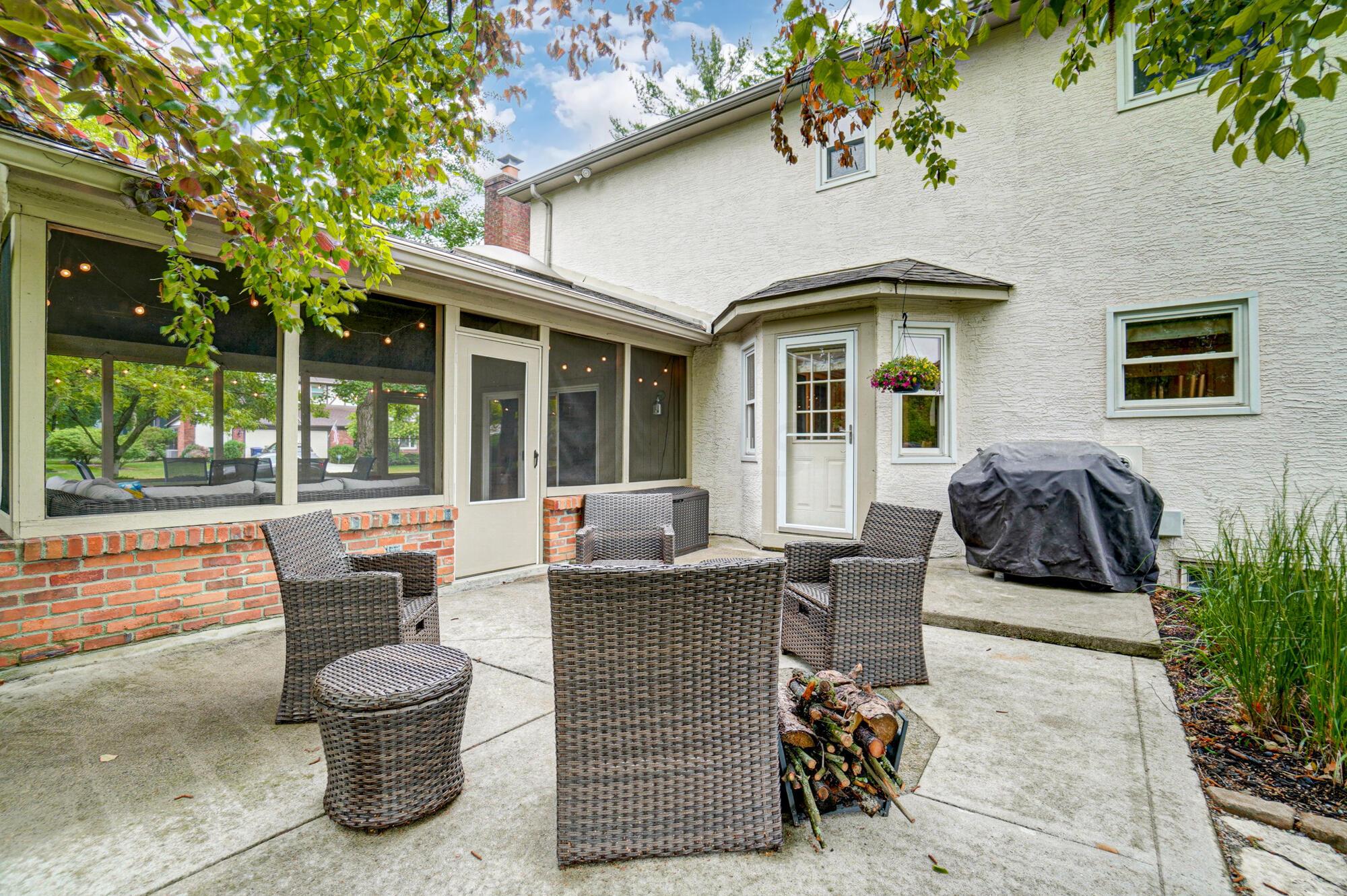 7971 Stonehurst Drive