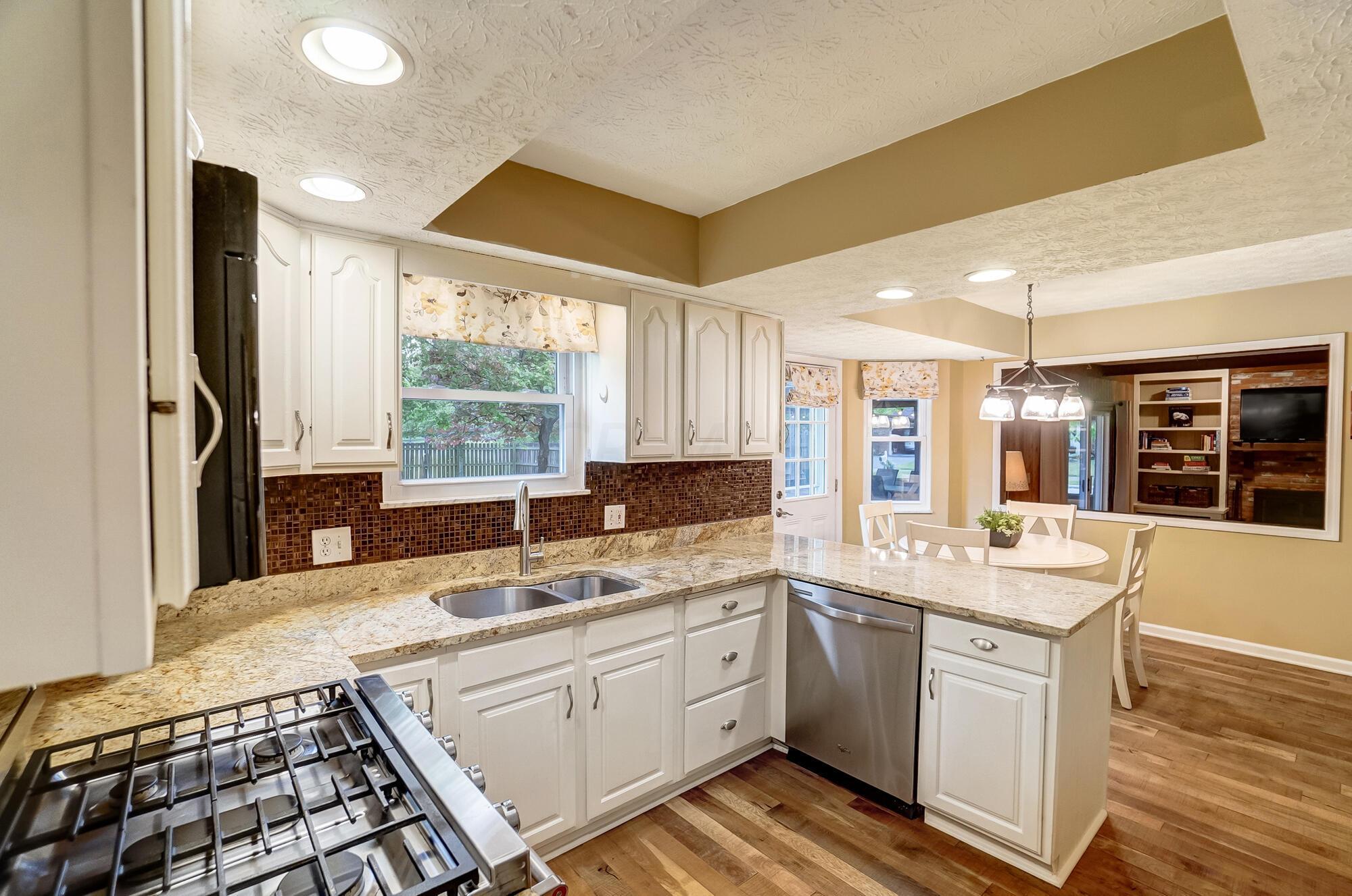 7971 Stonehurst Drive