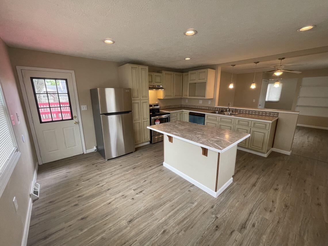 4277 Beechgrove Drive