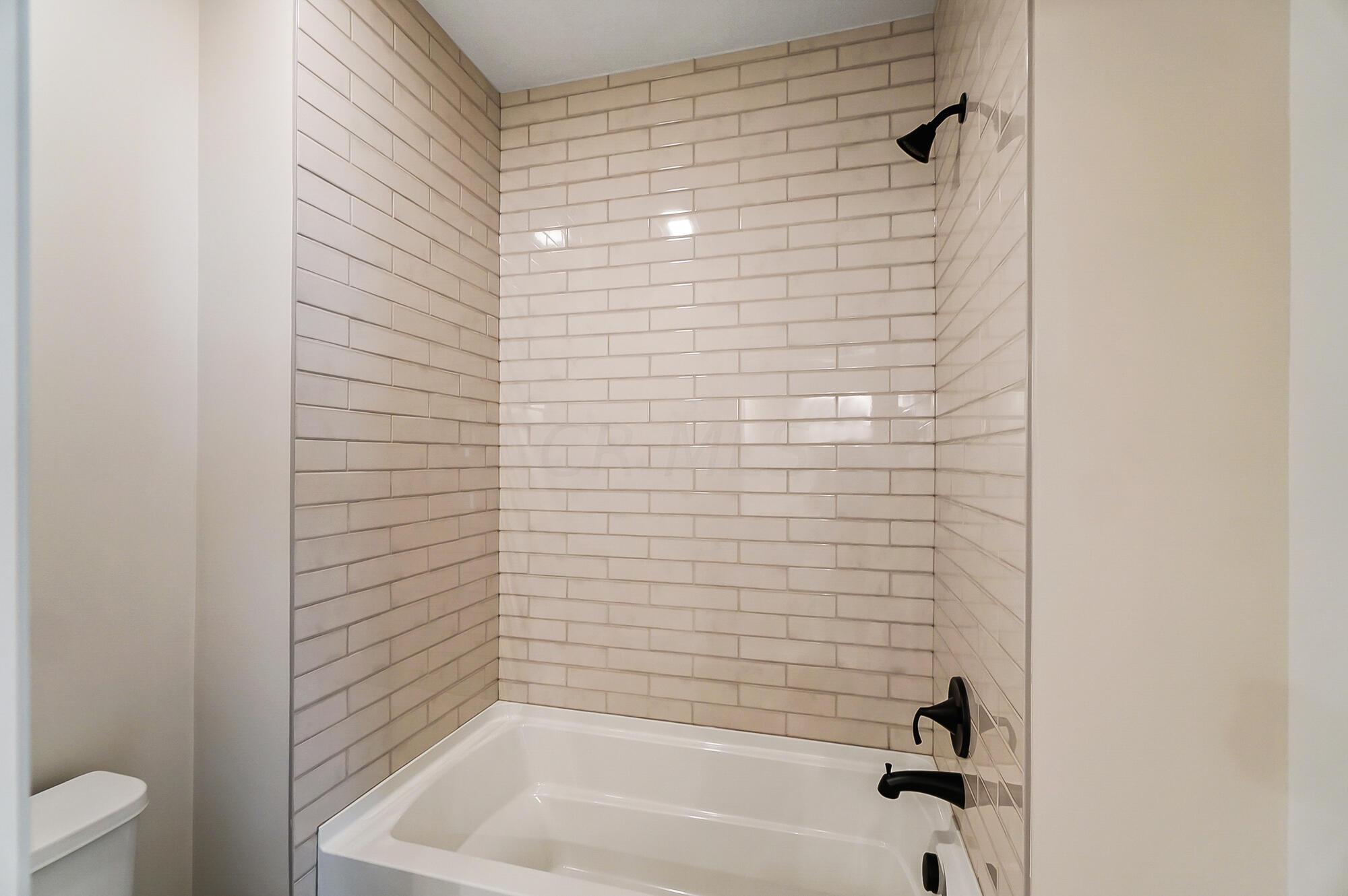 8173 Canopy Glen Drive