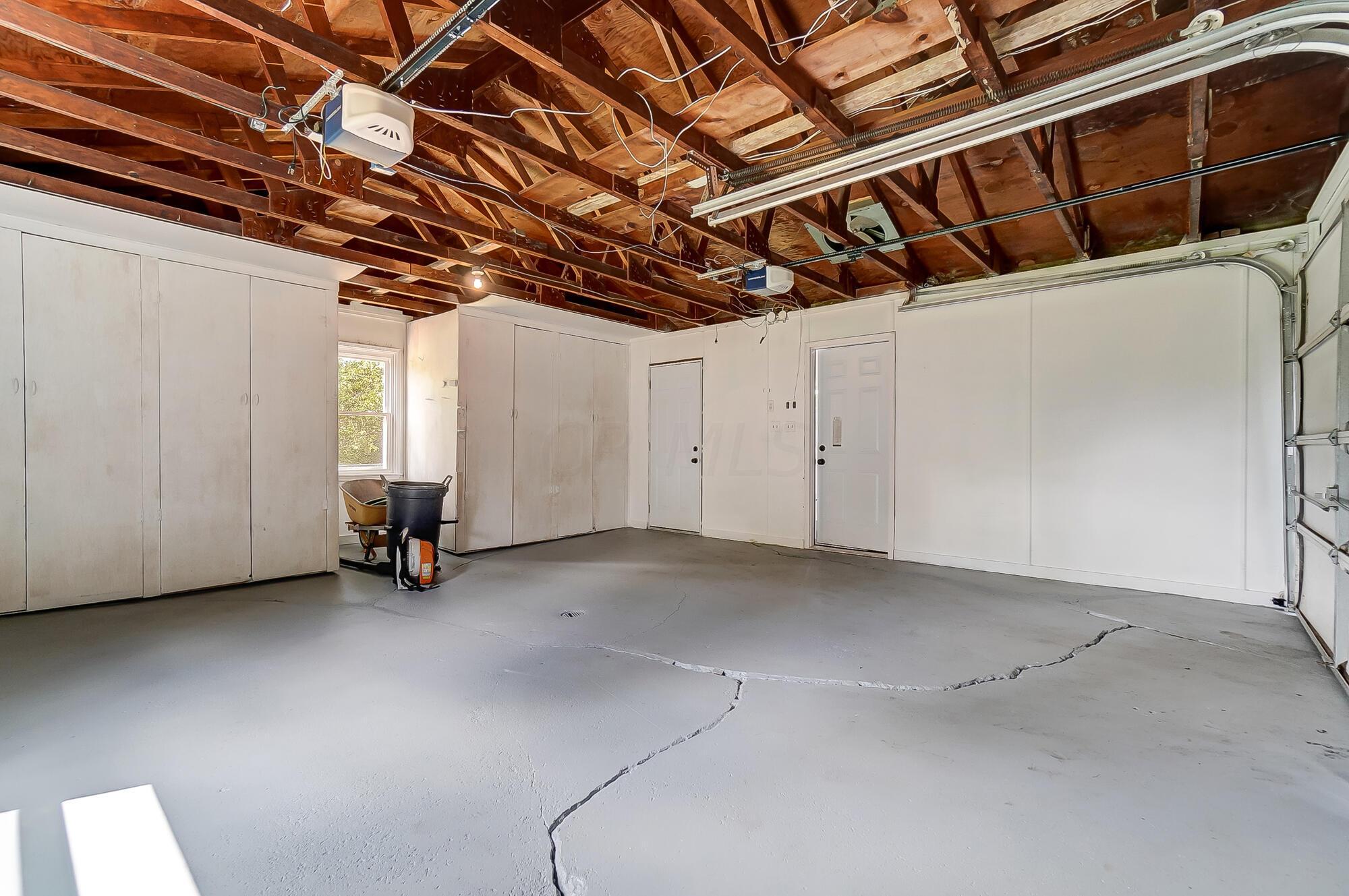 135 Crestview Drive