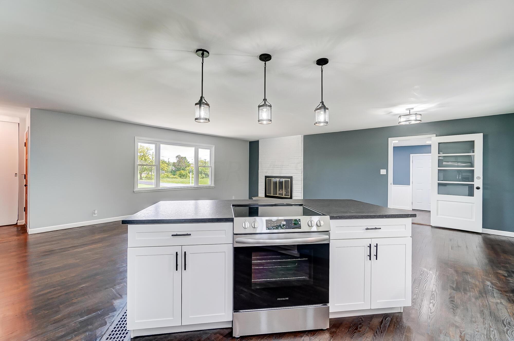 135 Crestview Drive