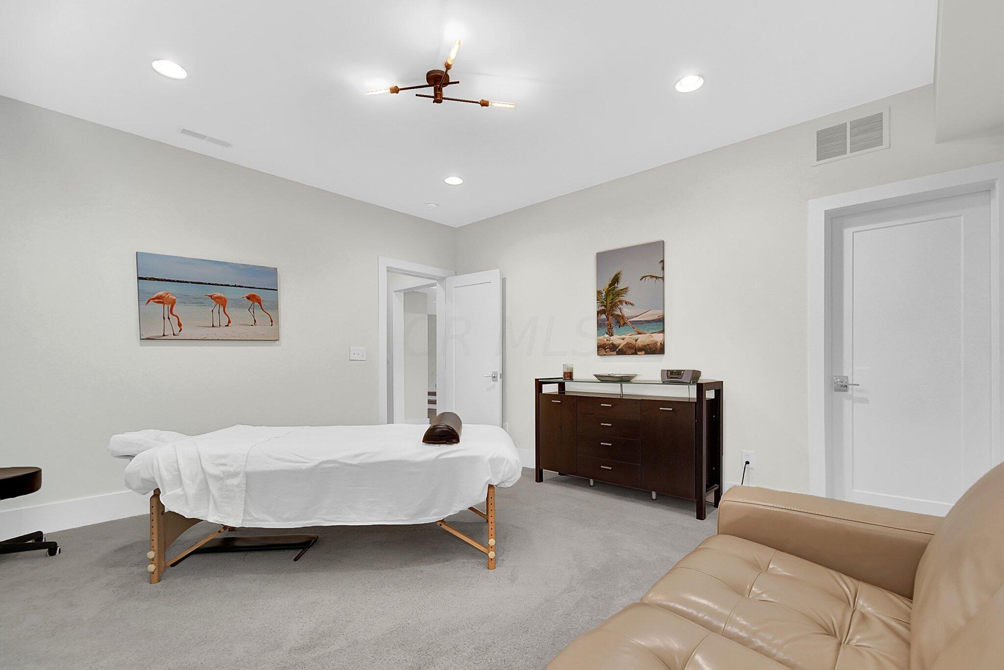 5776 Evans Farm Drive