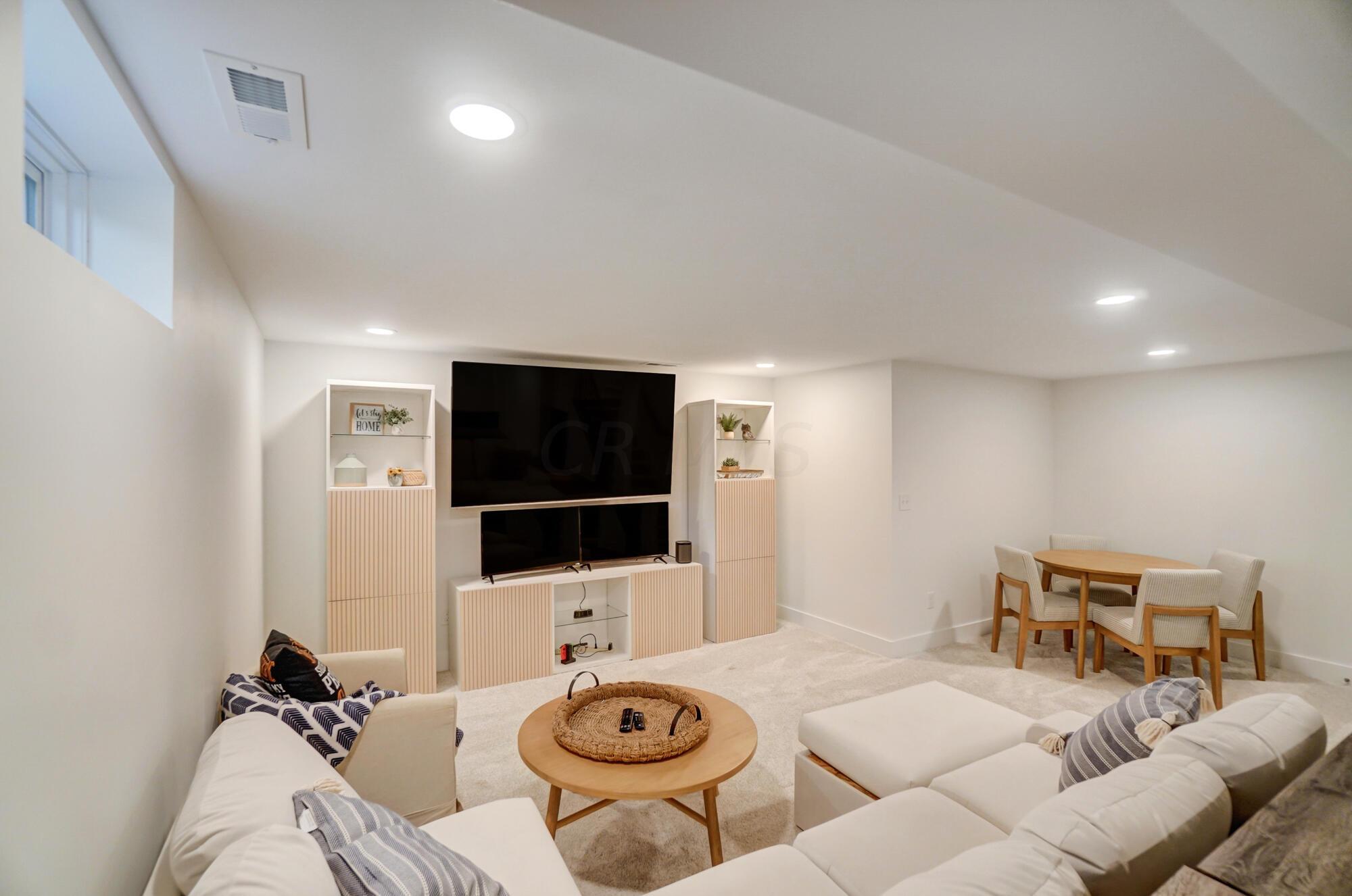 3155 Bohlen Drive