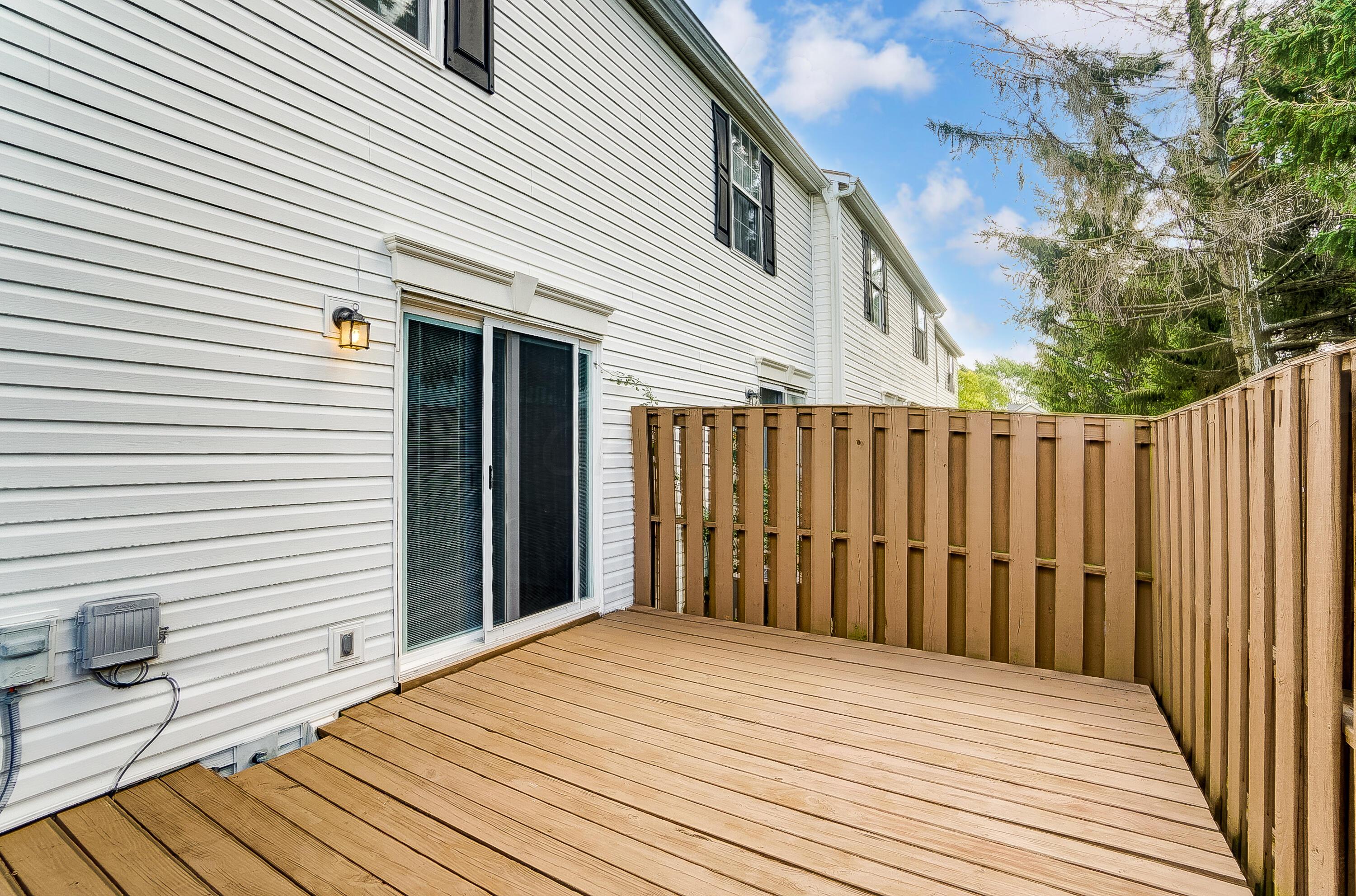 4923 Stoneybrook Boulevard, 21F