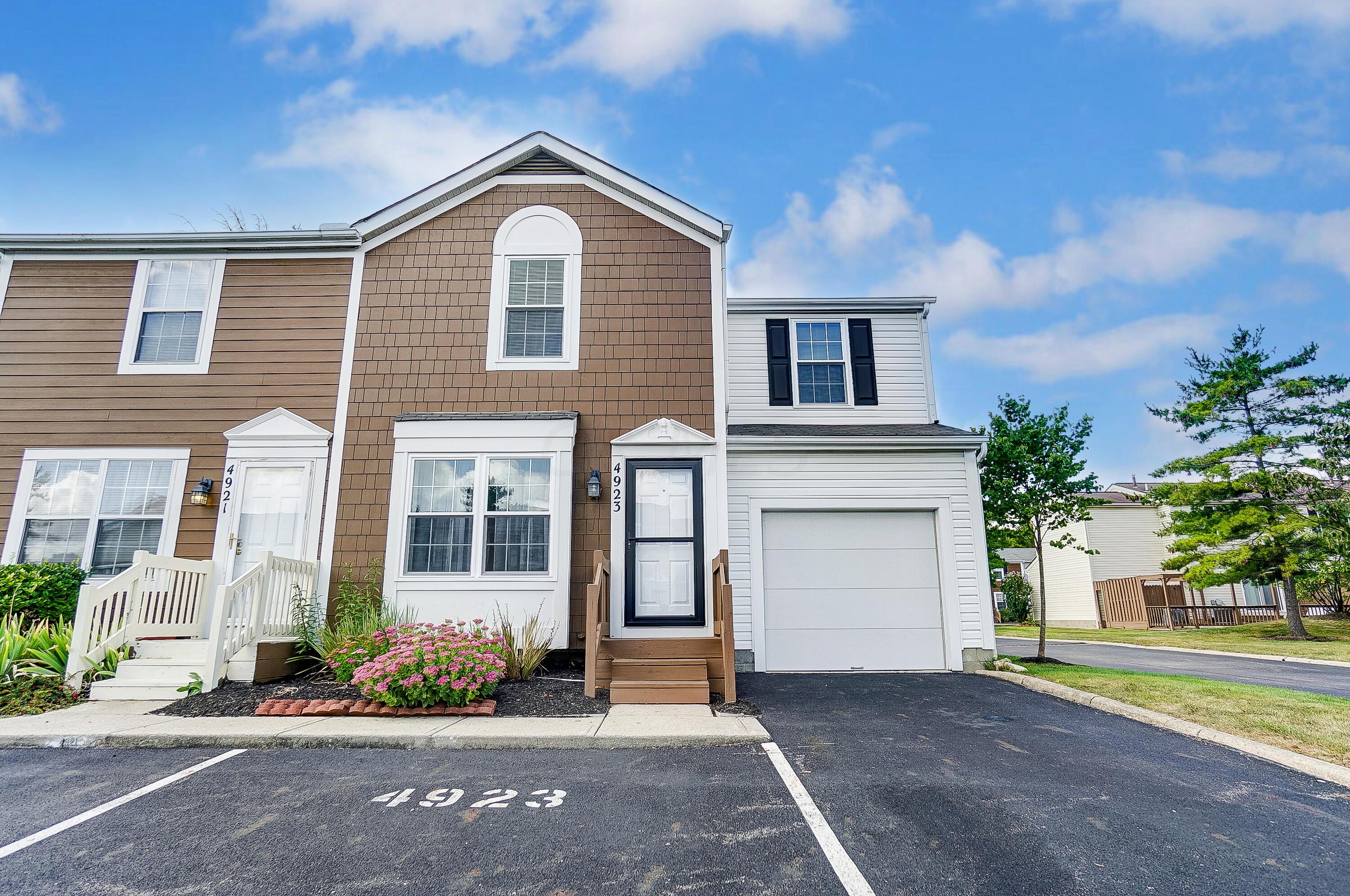 4923 Stoneybrook Boulevard, 21F
