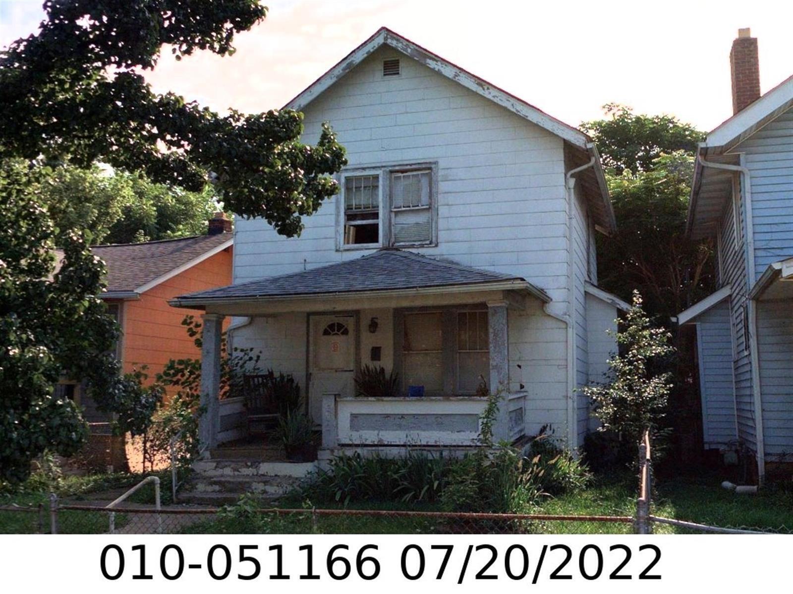 282 S Richardson Avenue