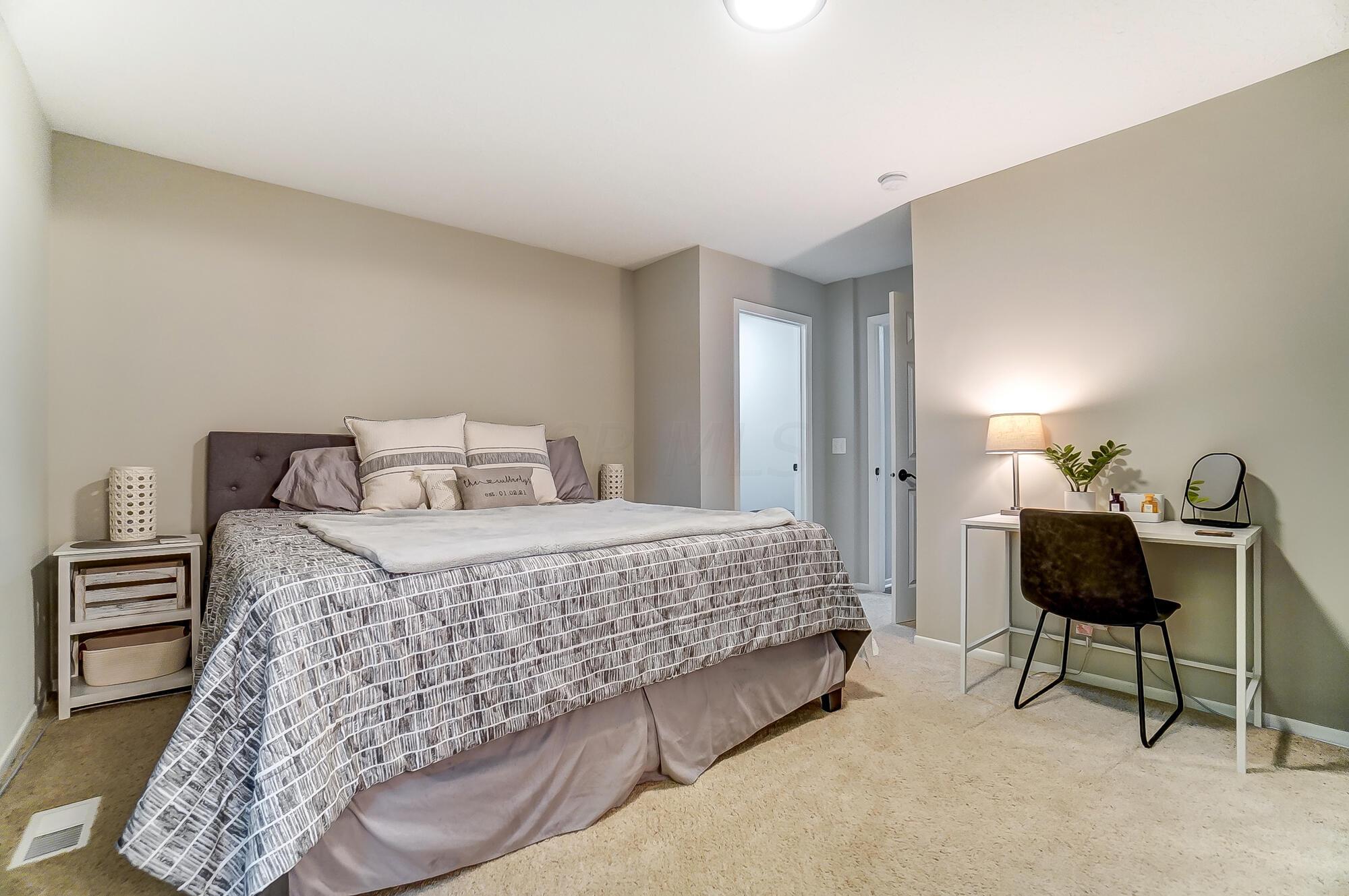 1926 Lost Valley Road