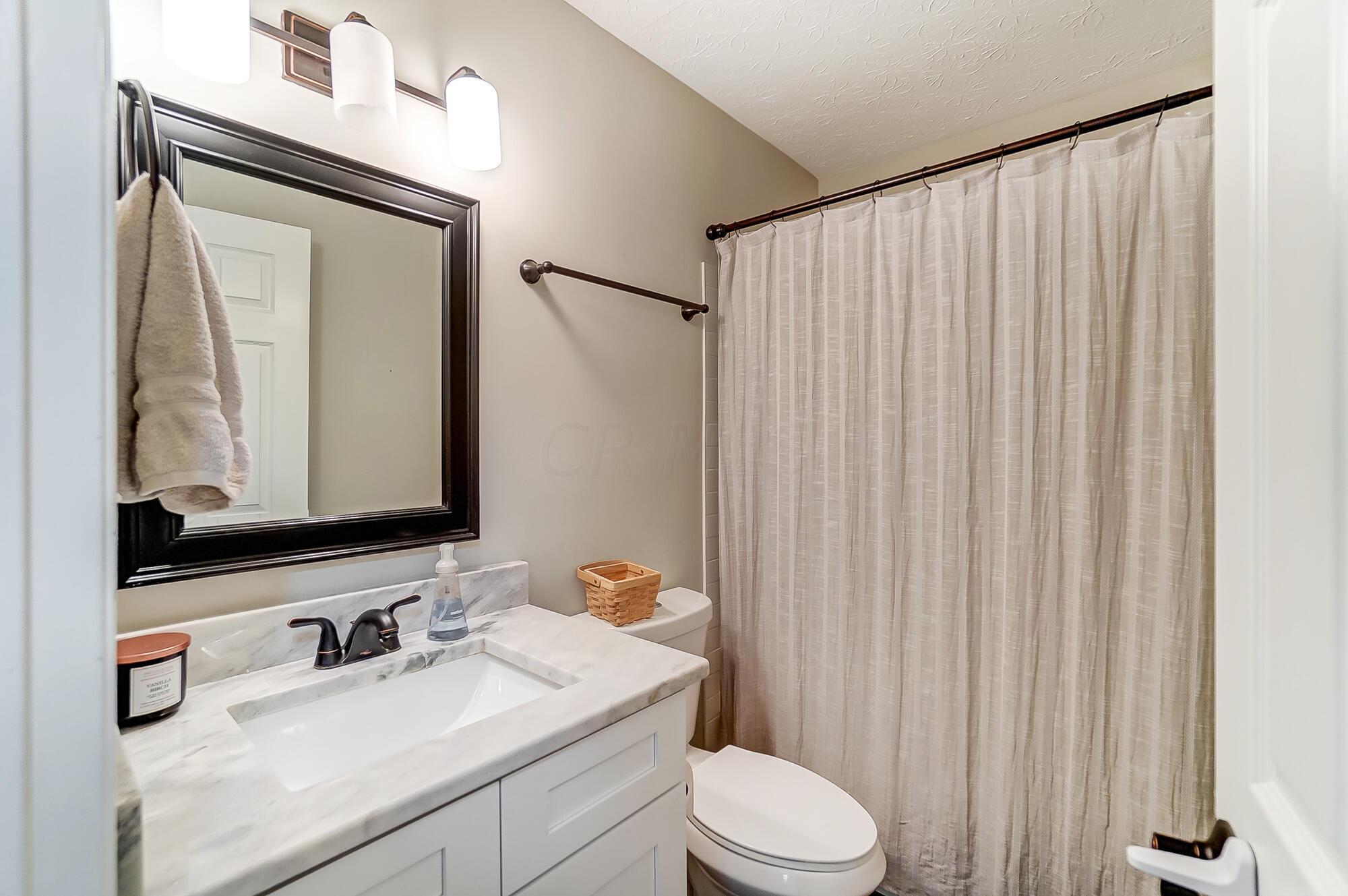 1926 Lost Valley Road