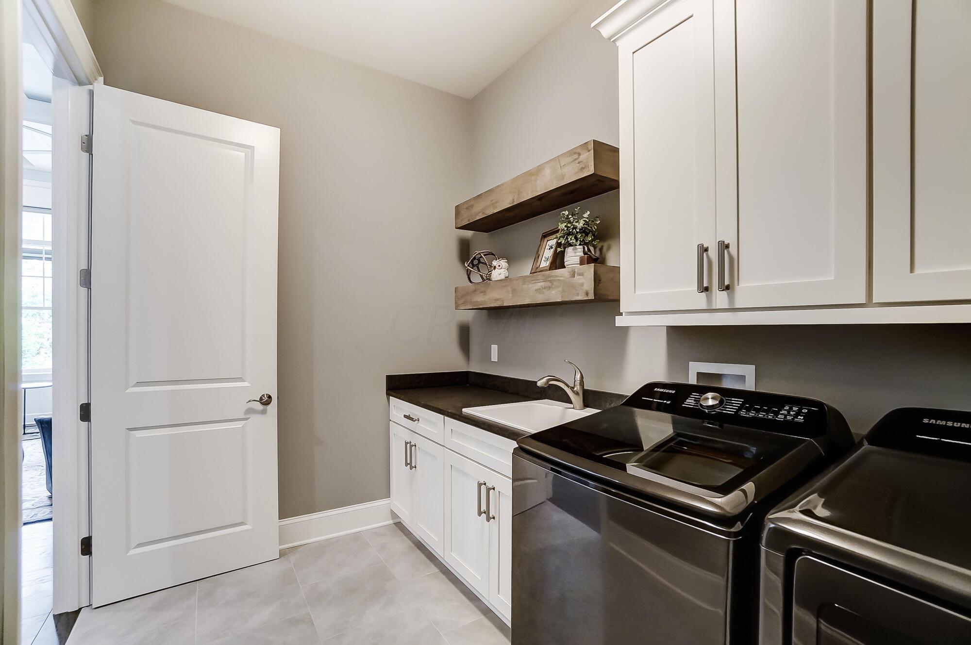 11143 Kingfisher Place