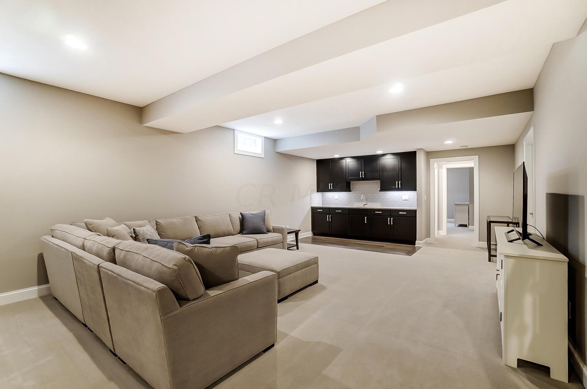 11143 Kingfisher Place