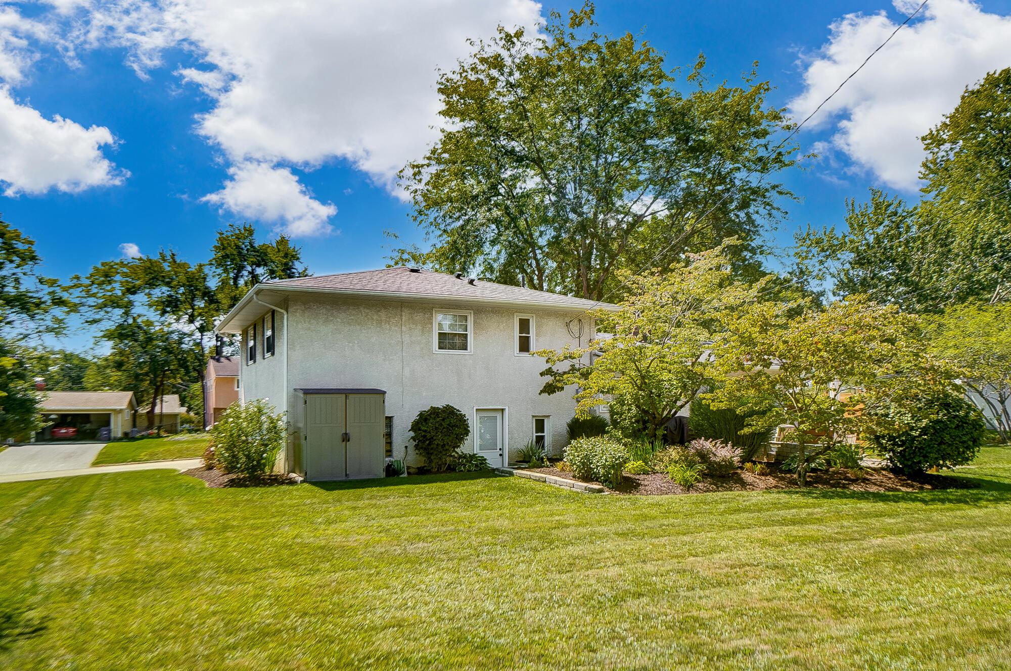 664 Beautyview Court