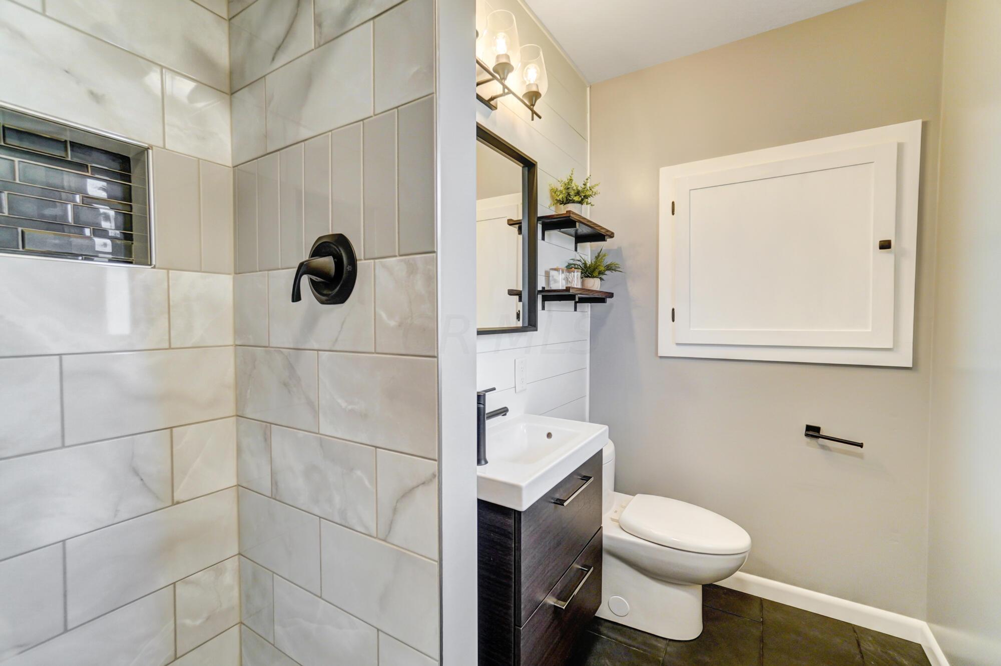664 Beautyview Court