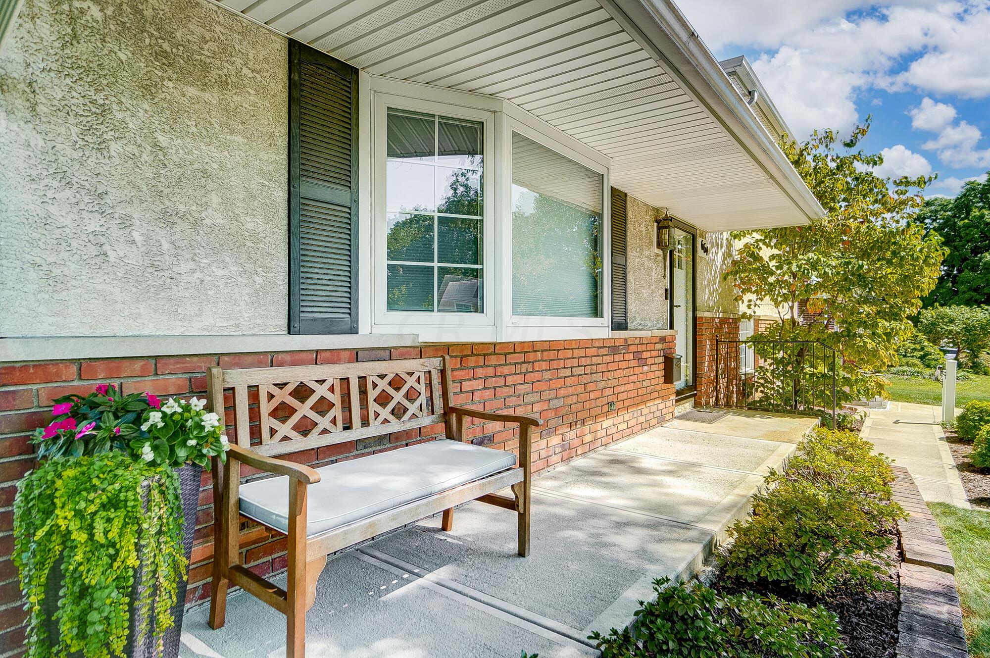 664 Beautyview Court