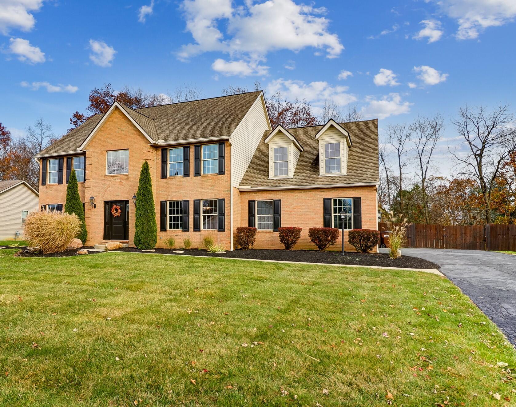 73 Epernay Avenue