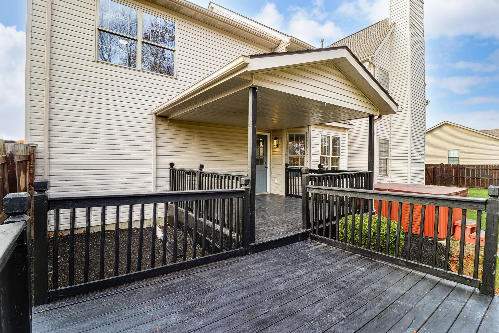 73 Epernay Avenue