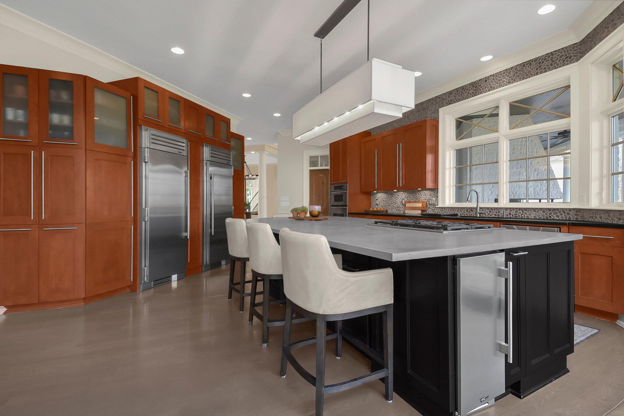 8100 Tillinghast Drive