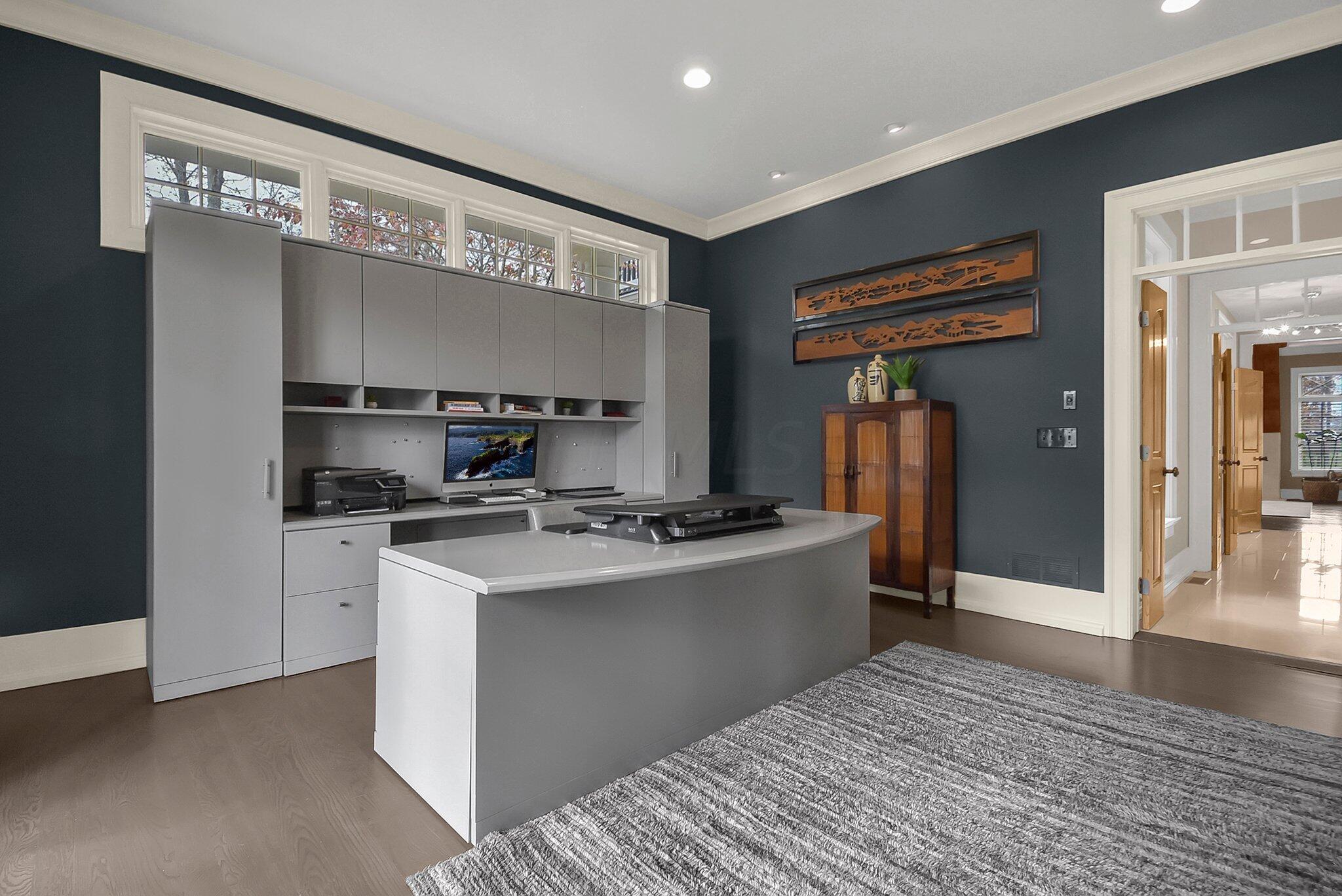 8100 Tillinghast Drive