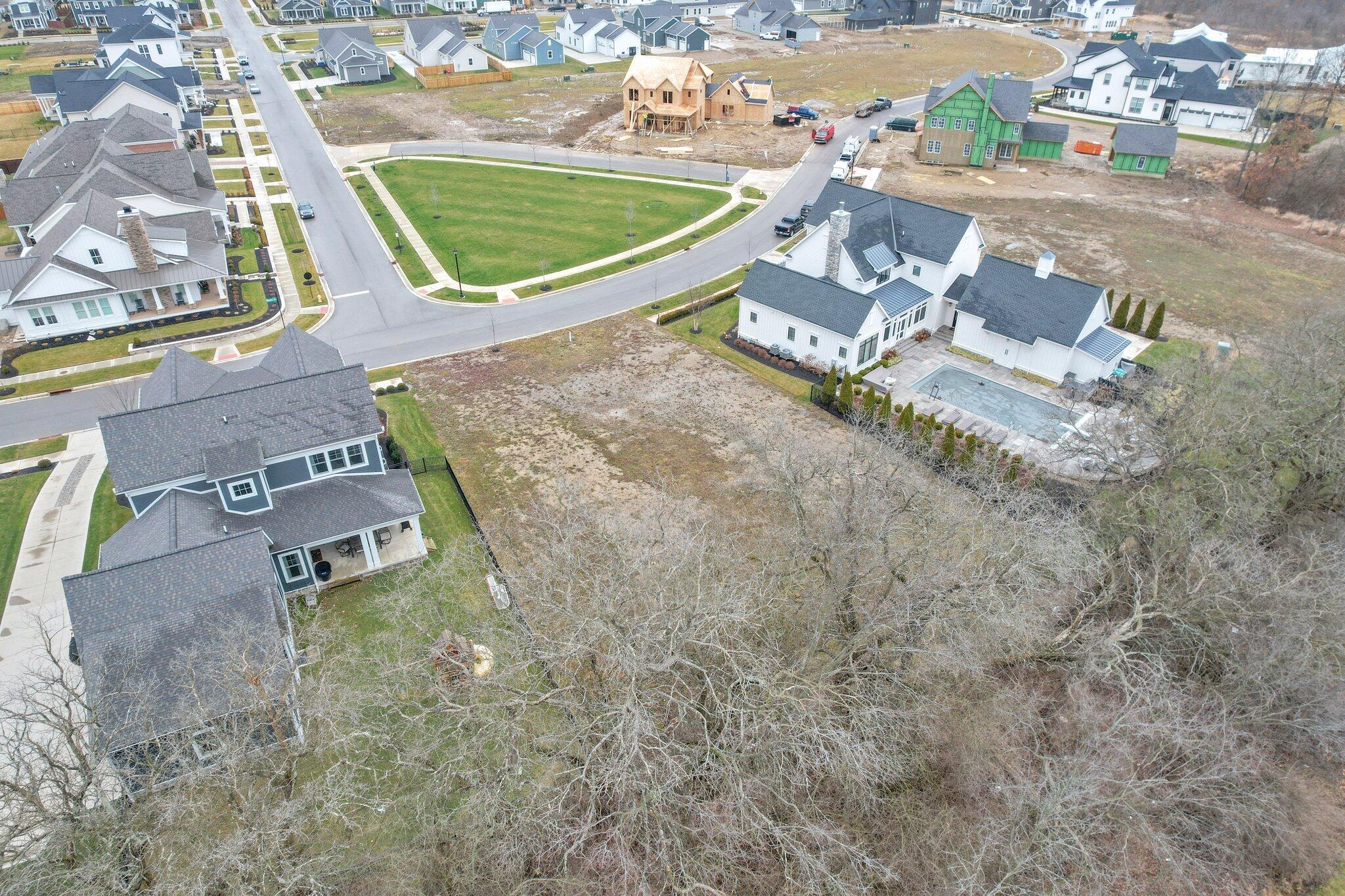 5561 Maple Drive