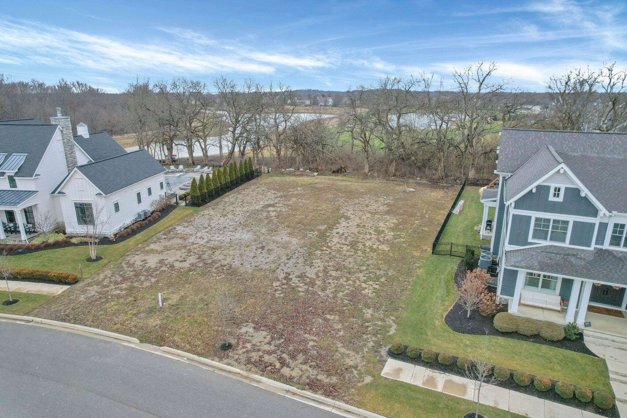 5561 Maple Drive
