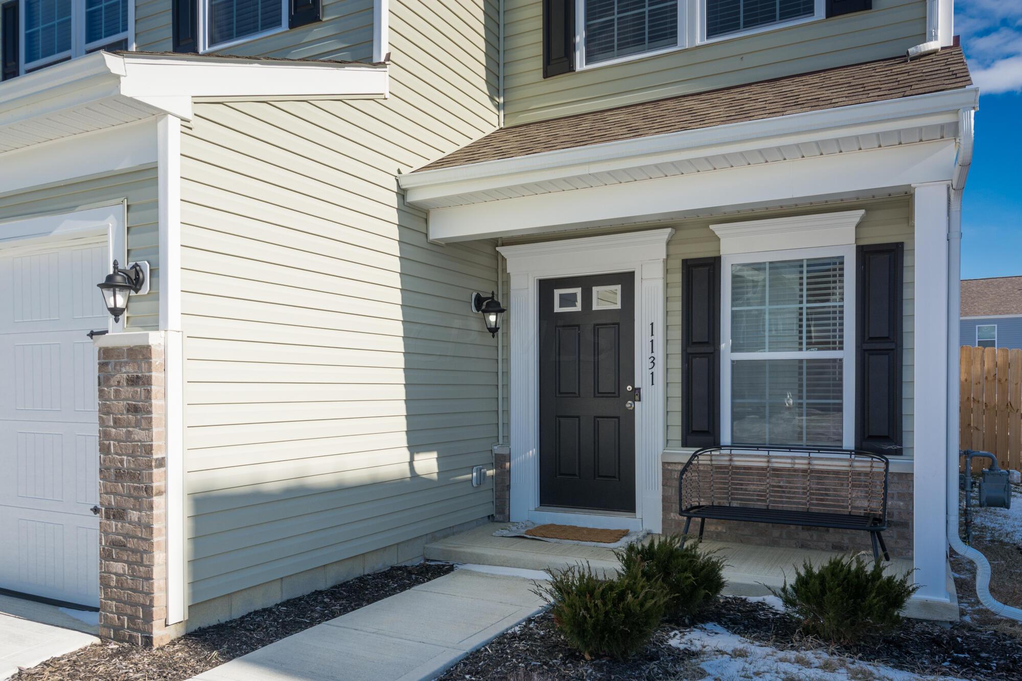 1131 Hampton Lane