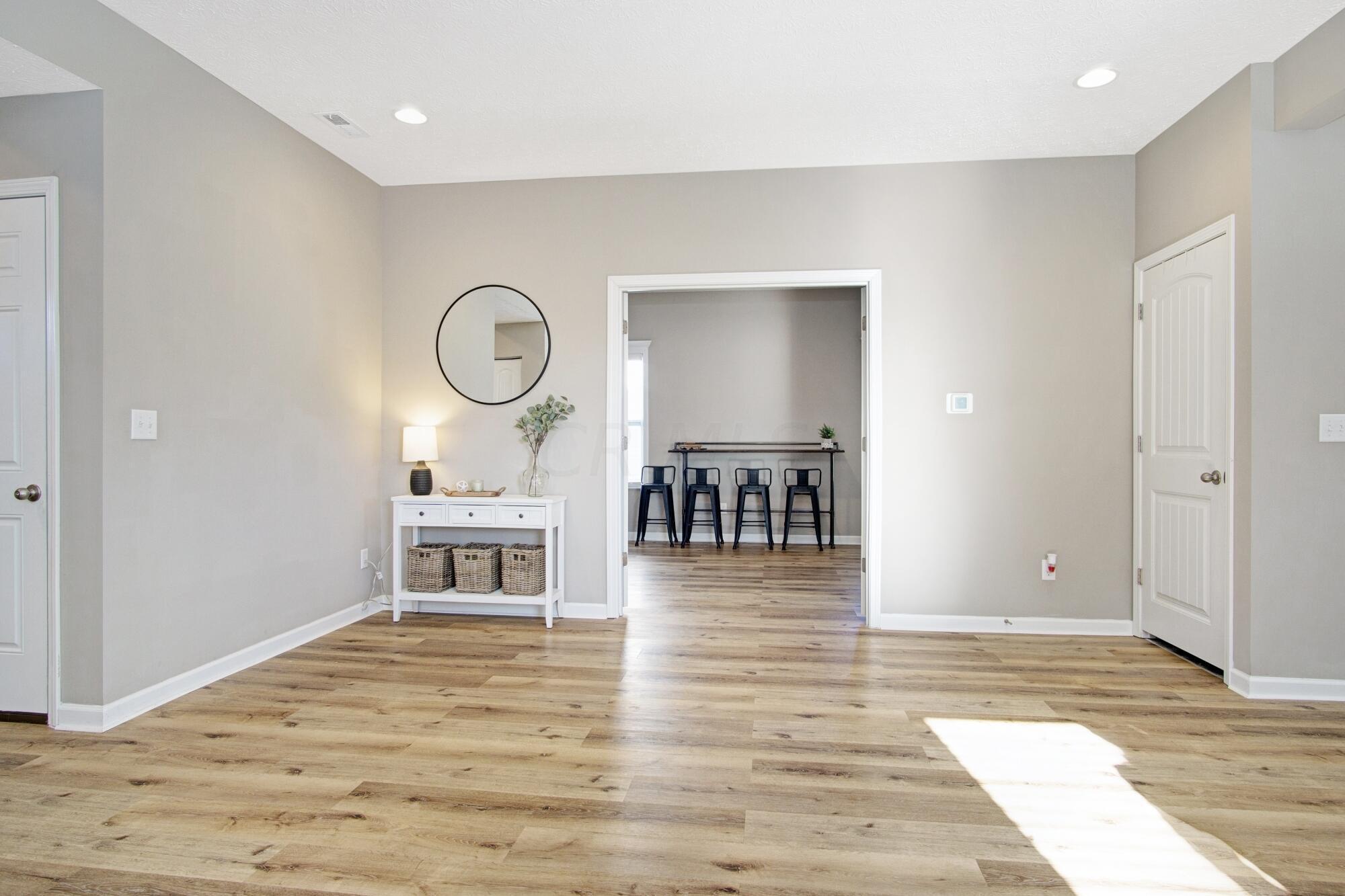 1131 Hampton Lane