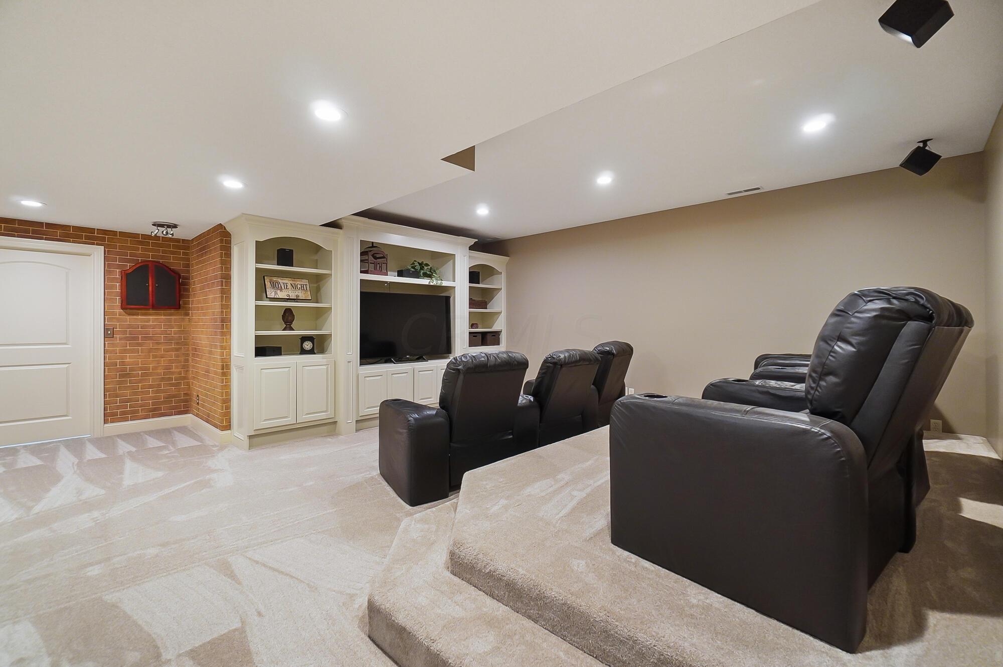 4380 Village Club Drive