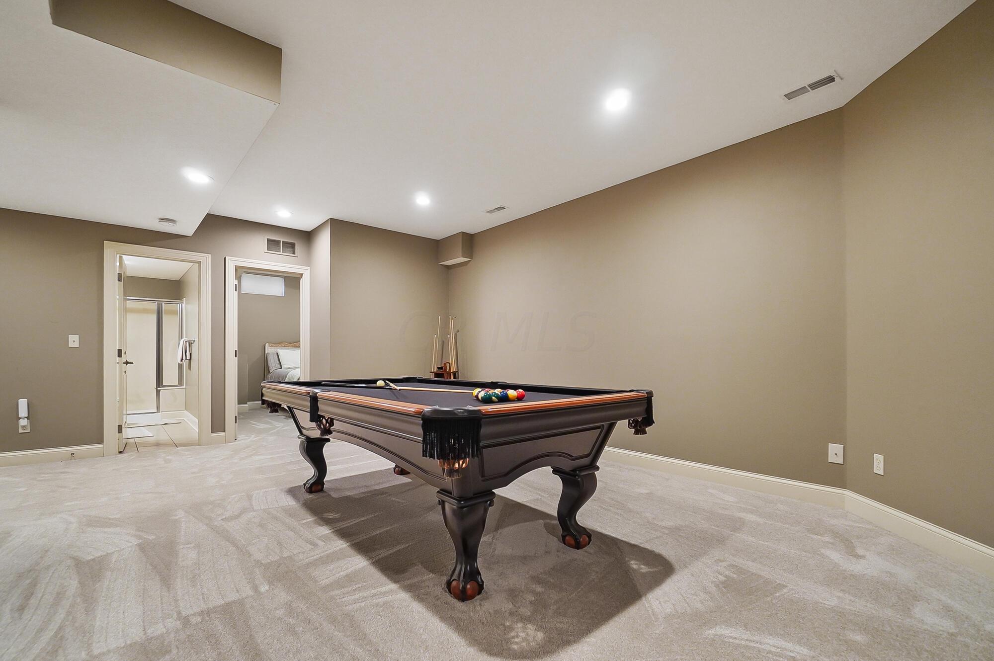 4380 Village Club Drive