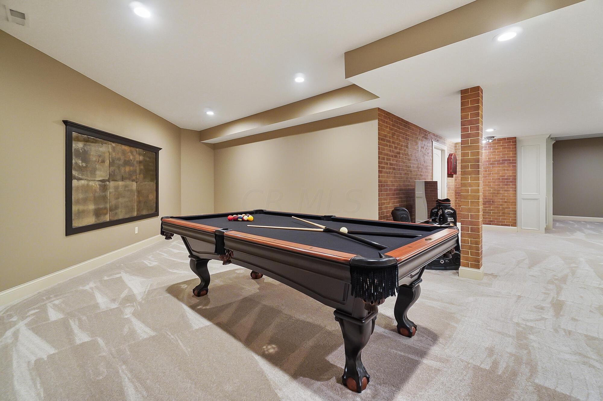 4380 Village Club Drive