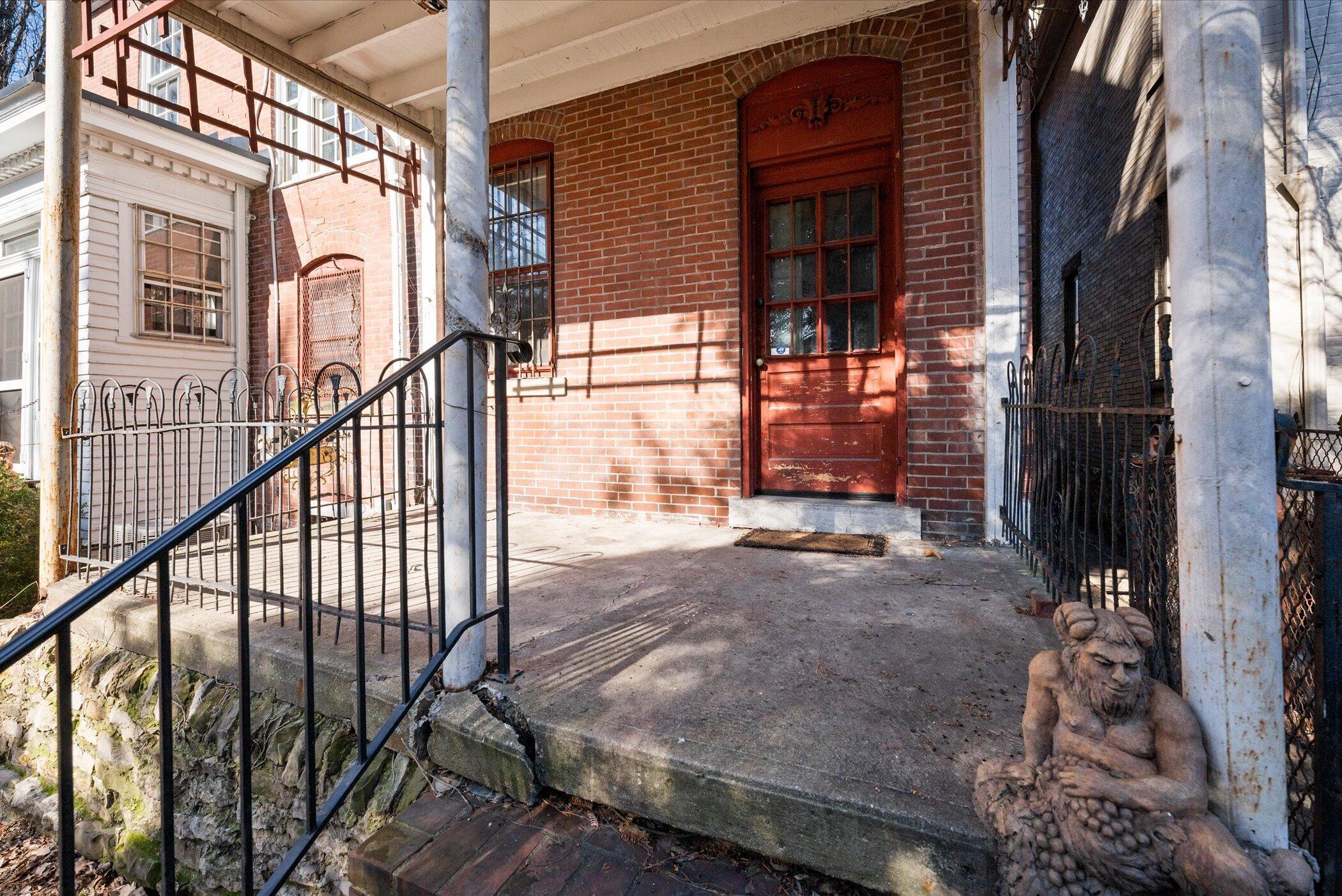 1221 Bryden Road