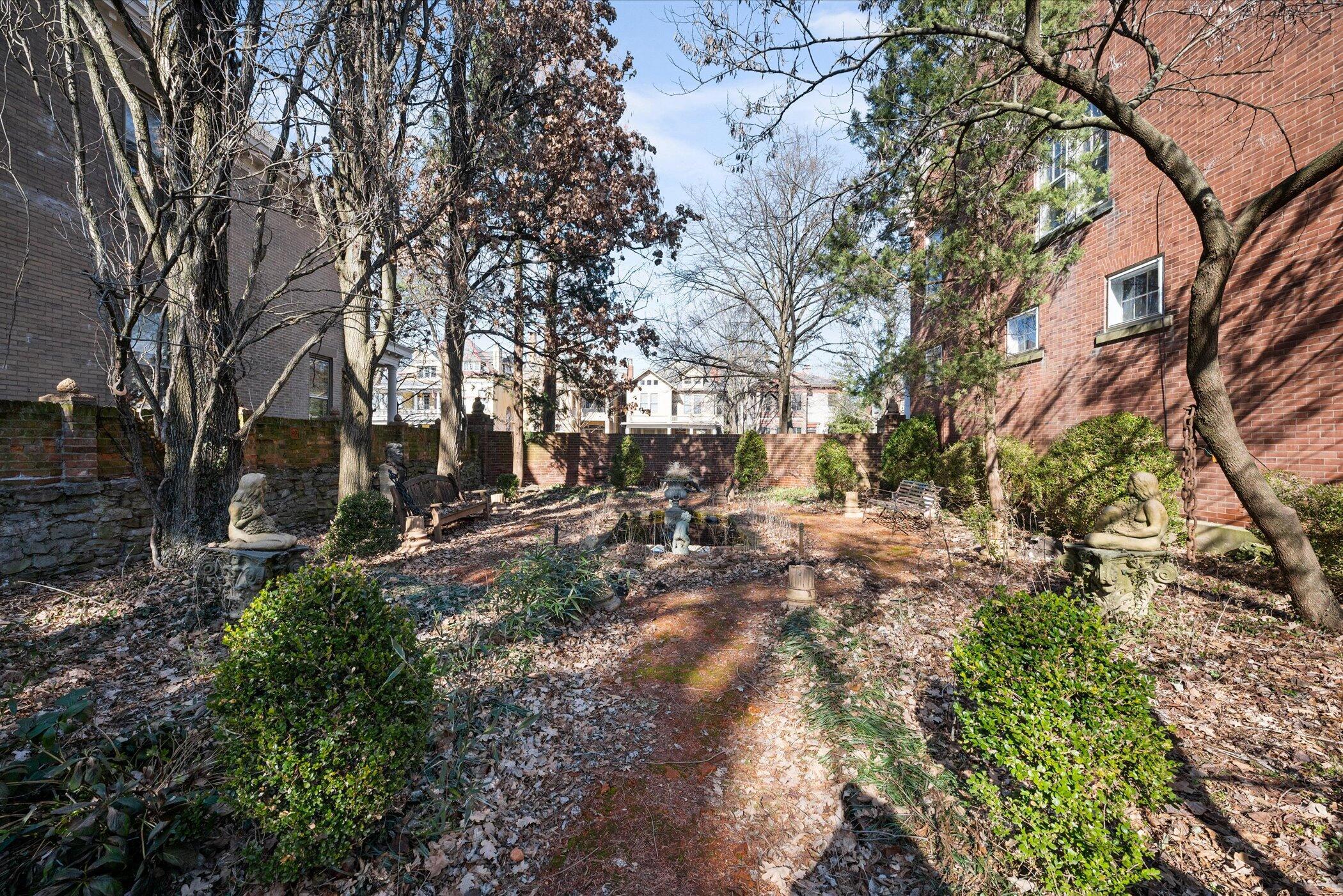 1221 Bryden Road