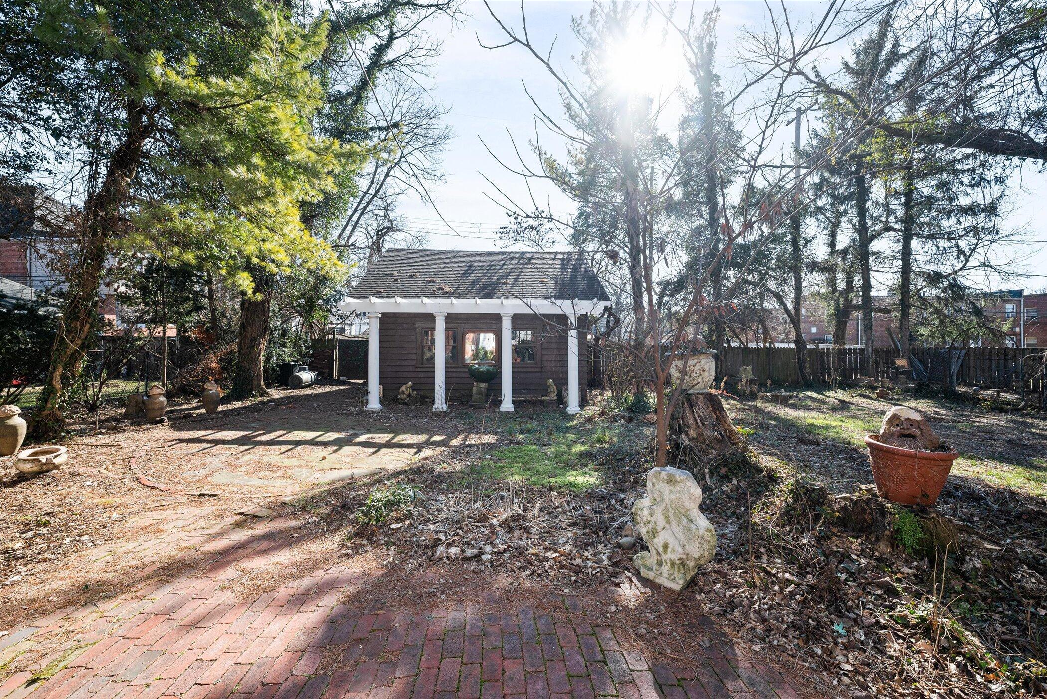 1221 Bryden Road
