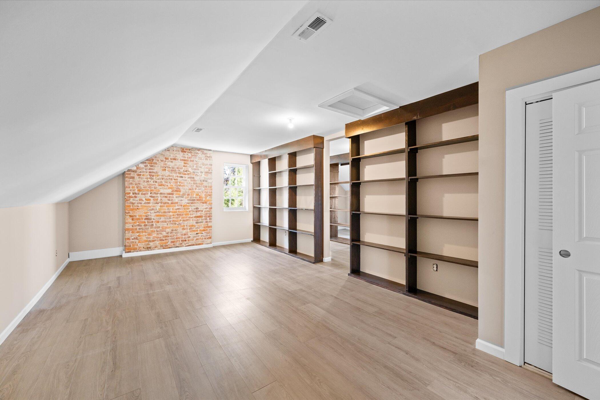 1221 Bryden Road