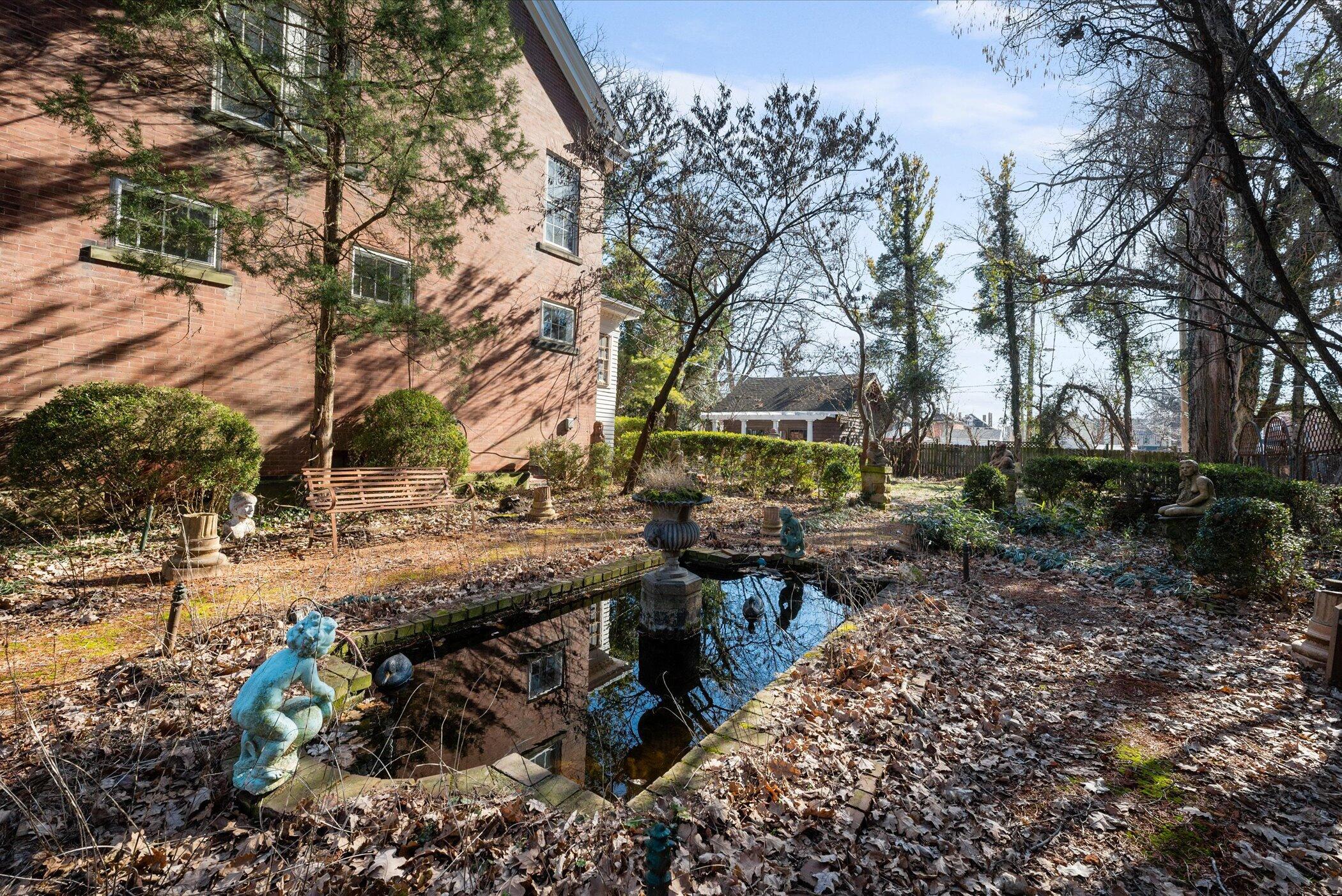 1221 Bryden Road