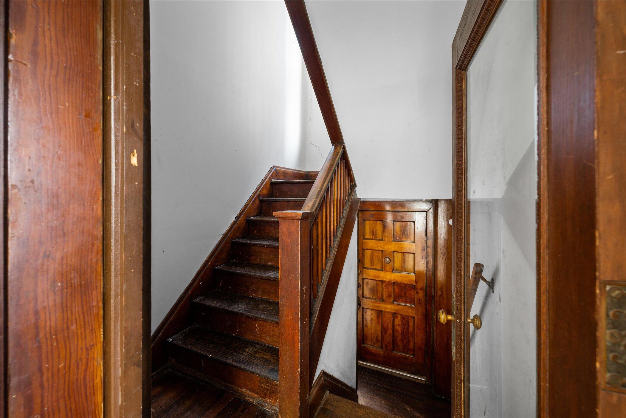 1221 Bryden Road