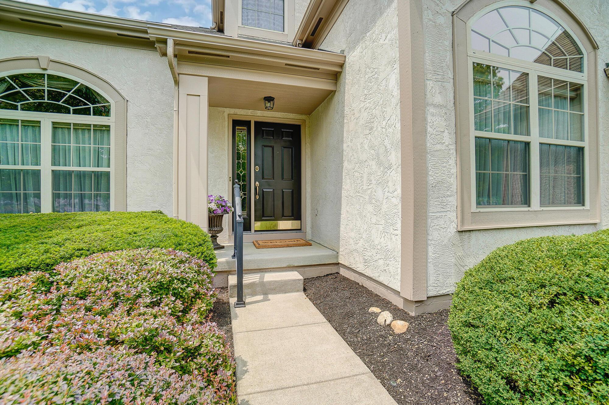 6686 Wynwright Drive