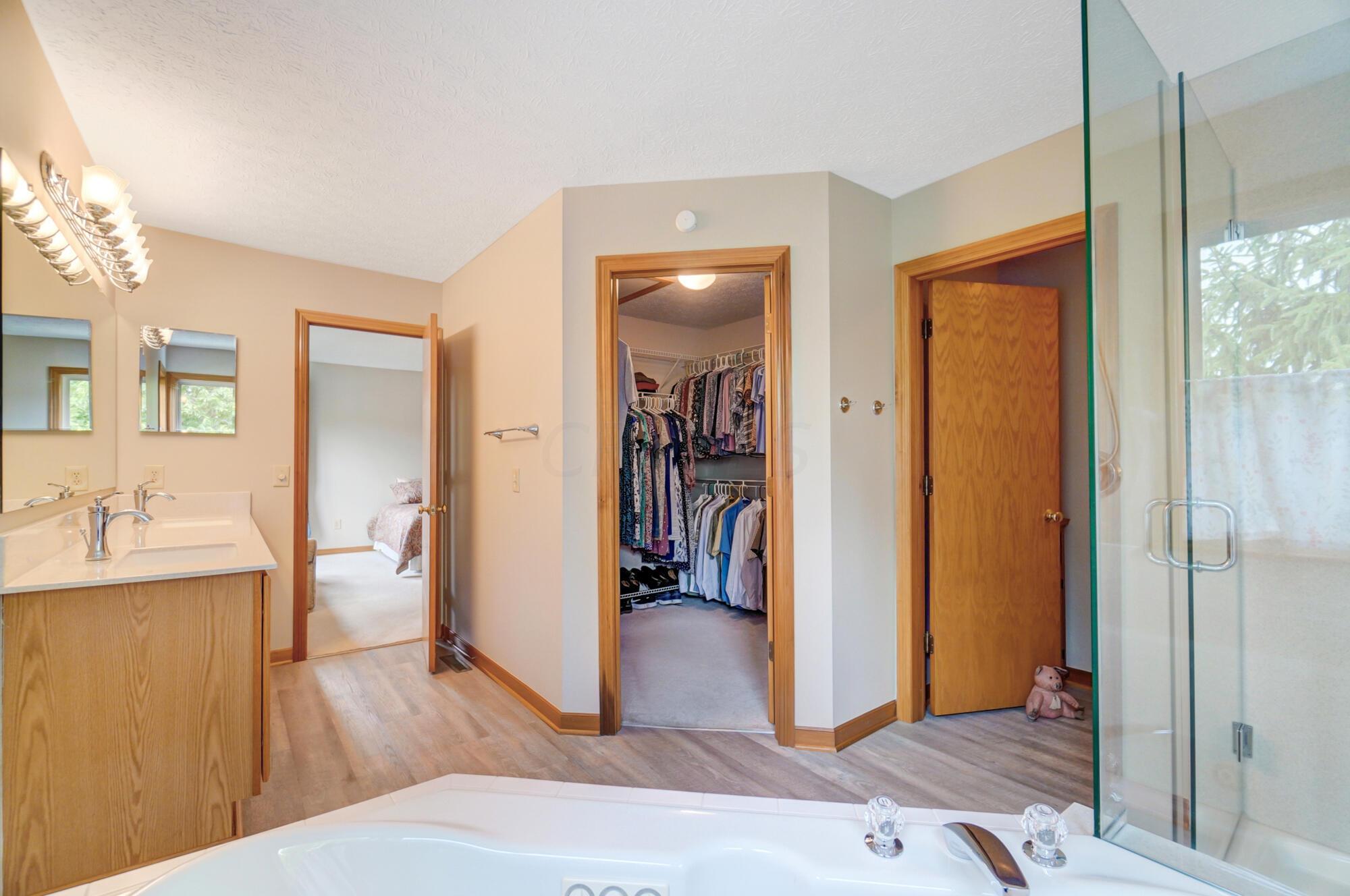 6686 Wynwright Drive