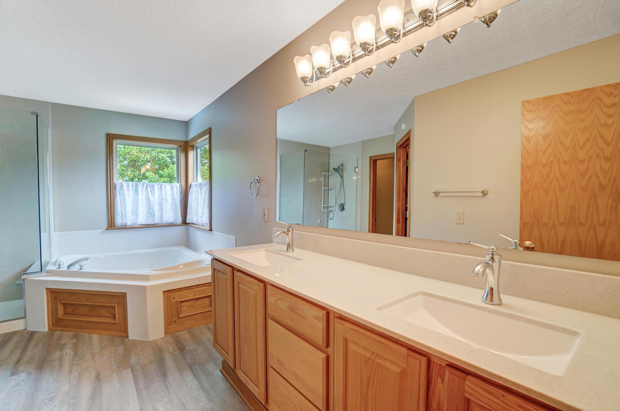6686 Wynwright Drive