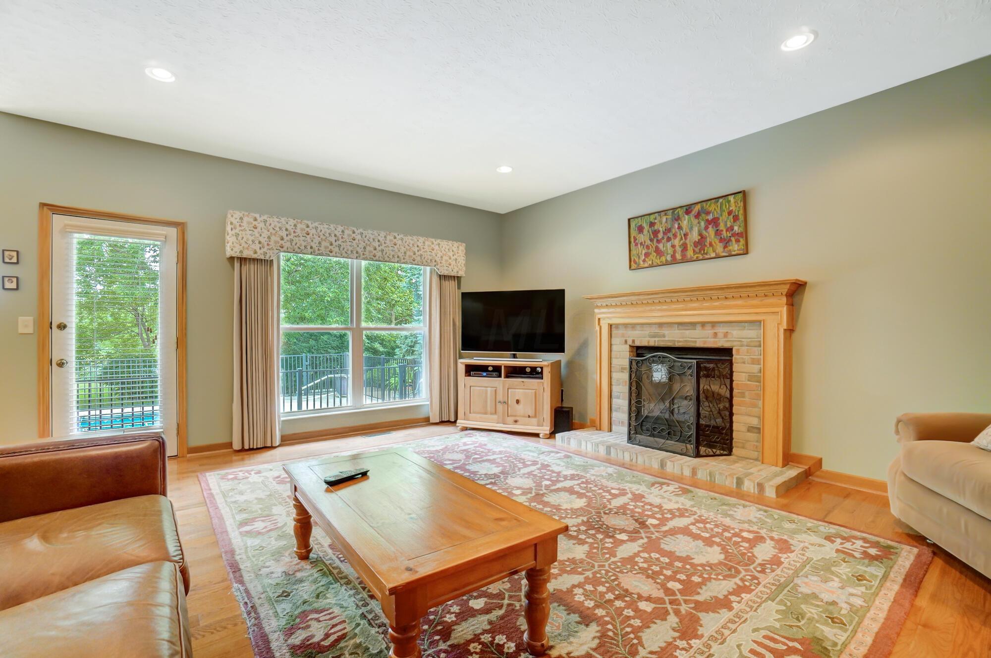 6686 Wynwright Drive