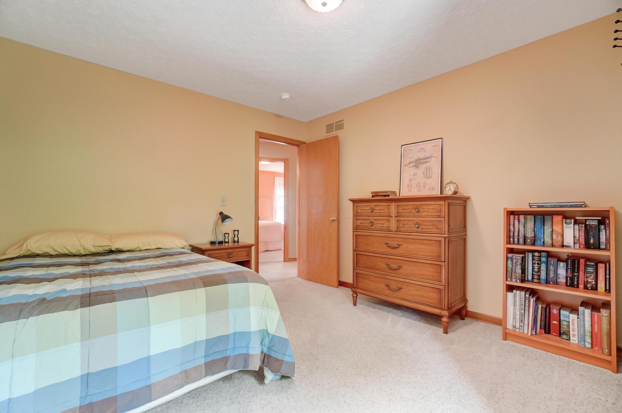 6686 Wynwright Drive